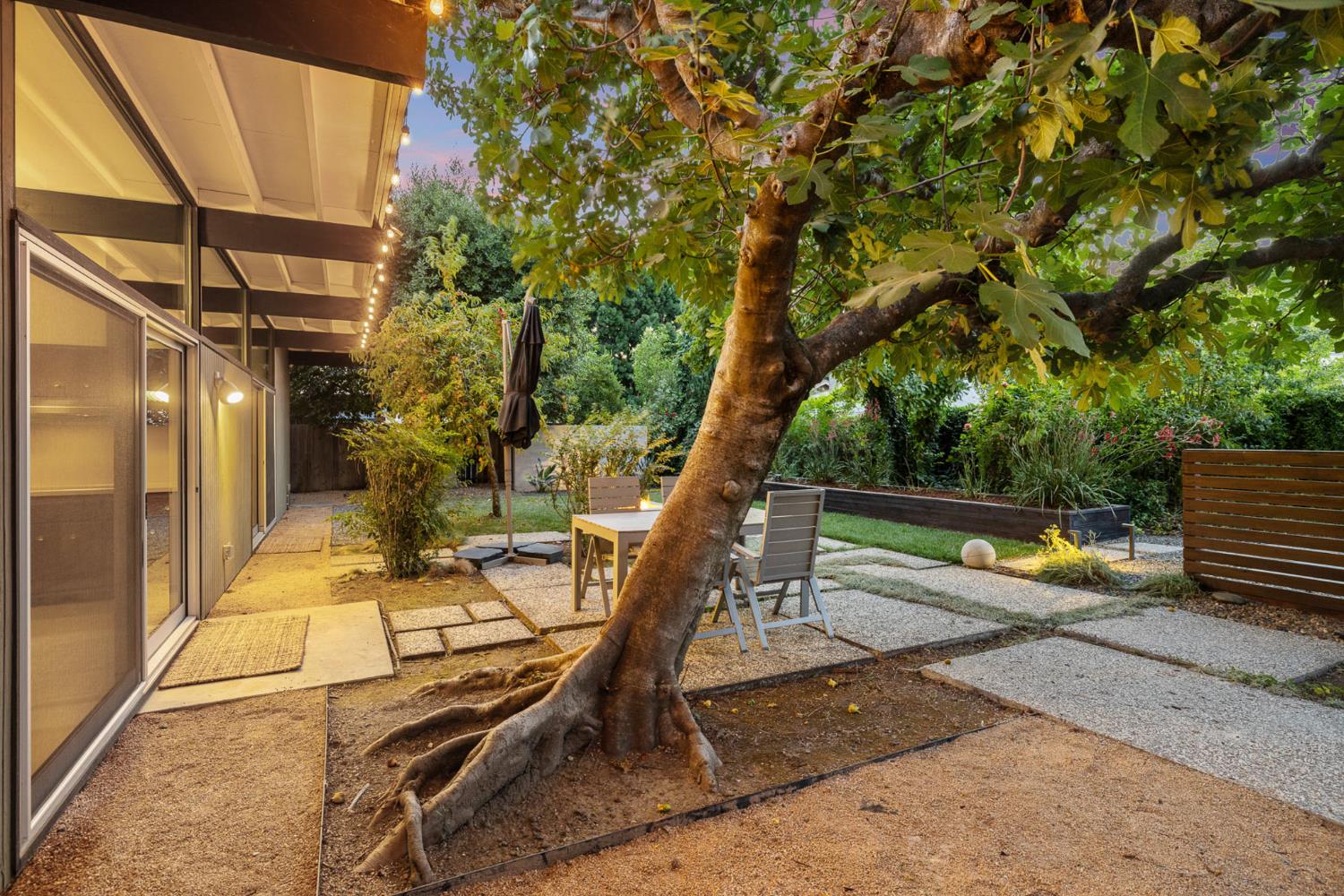1213 Drexel Drive