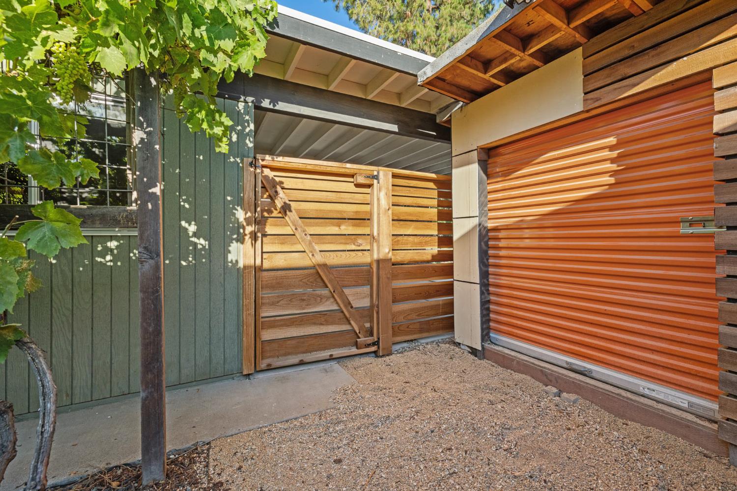 1213 Drexel Drive