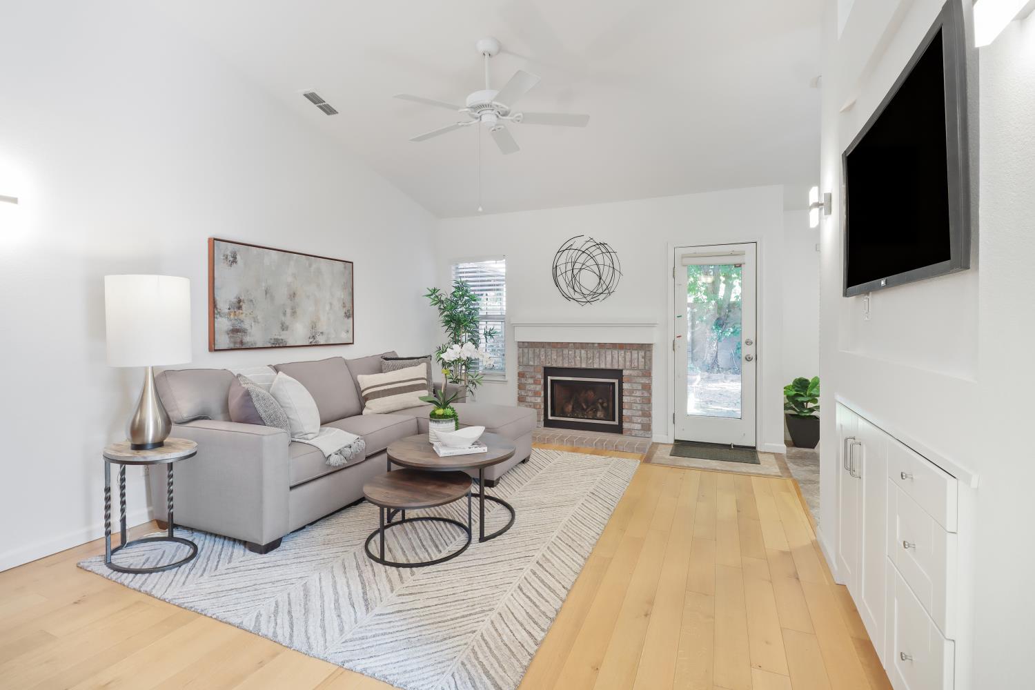 3024 Hortaleza Place