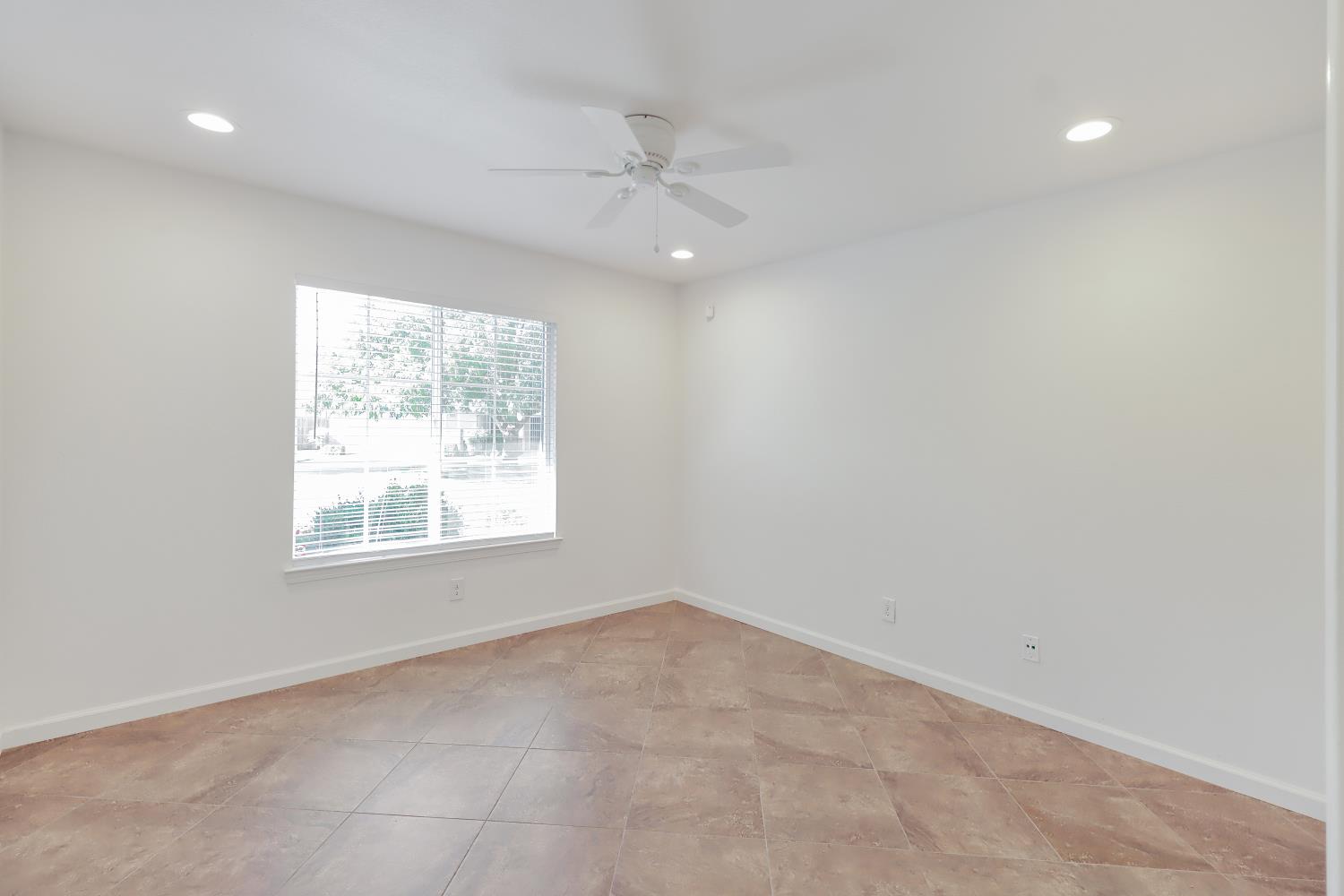 3024 Hortaleza Place