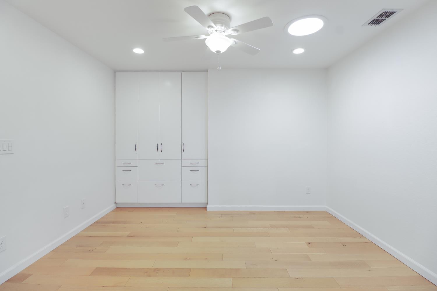 3024 Hortaleza Place