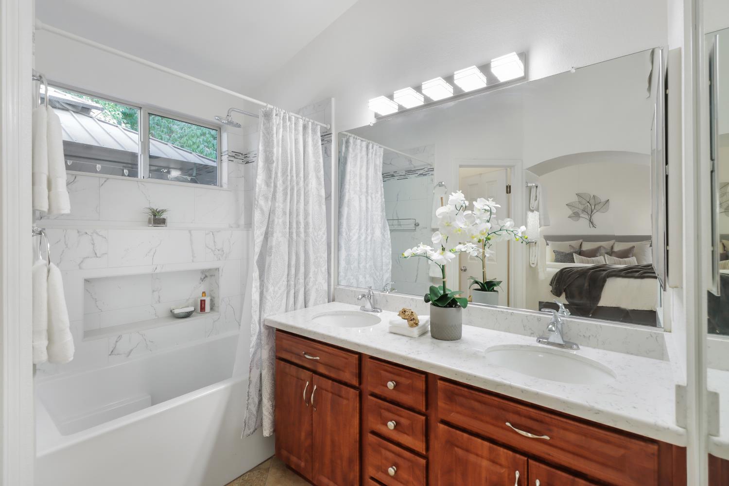 3024 Hortaleza Place