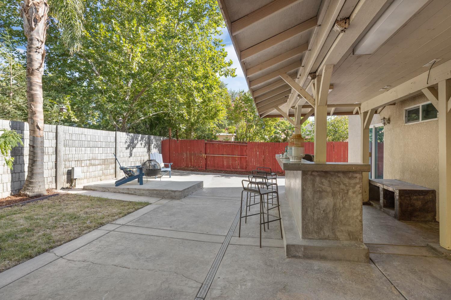1504 Pastal Way