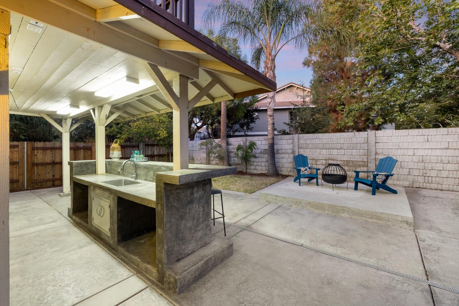 1504 Pastal Way