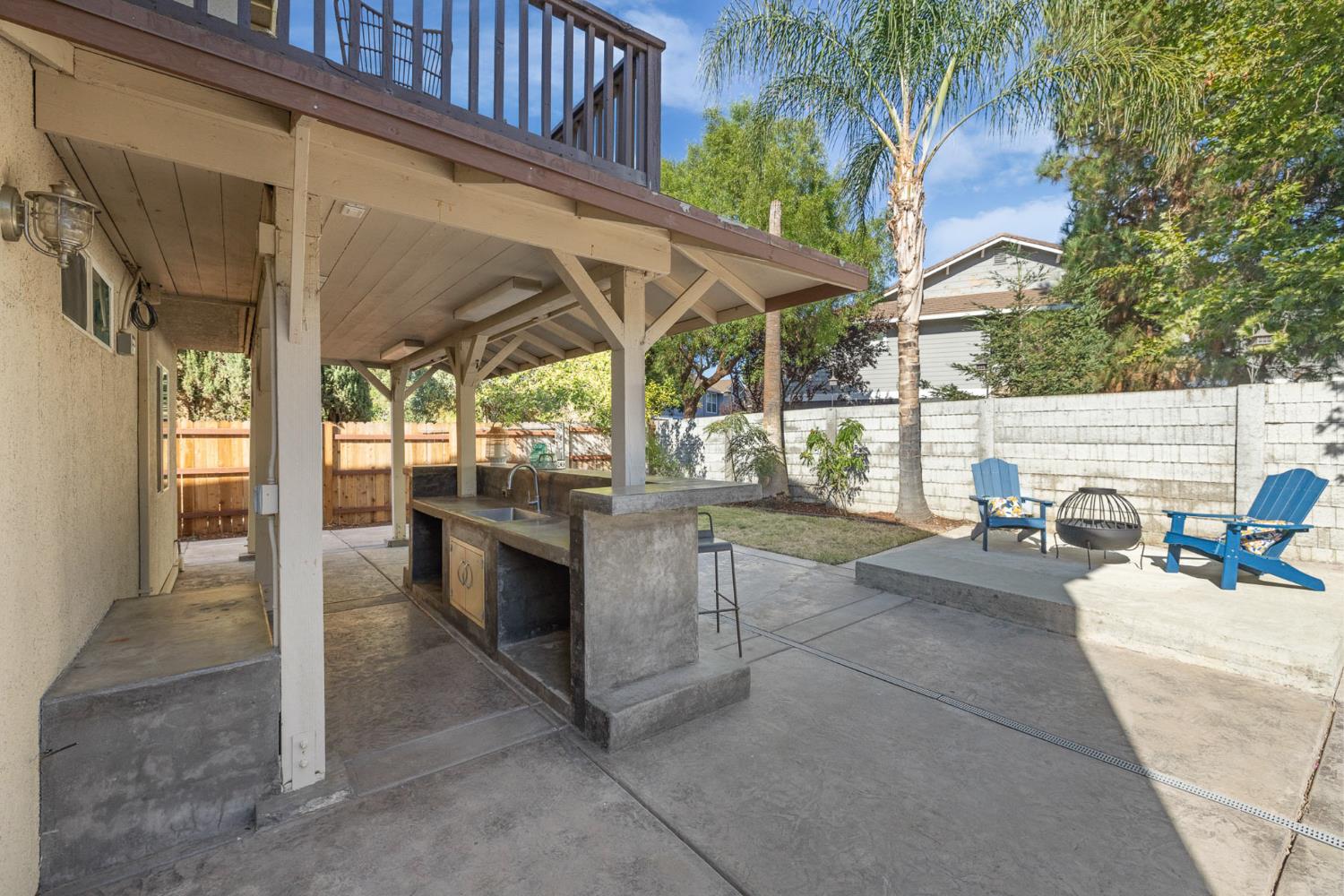 1504 Pastal Way