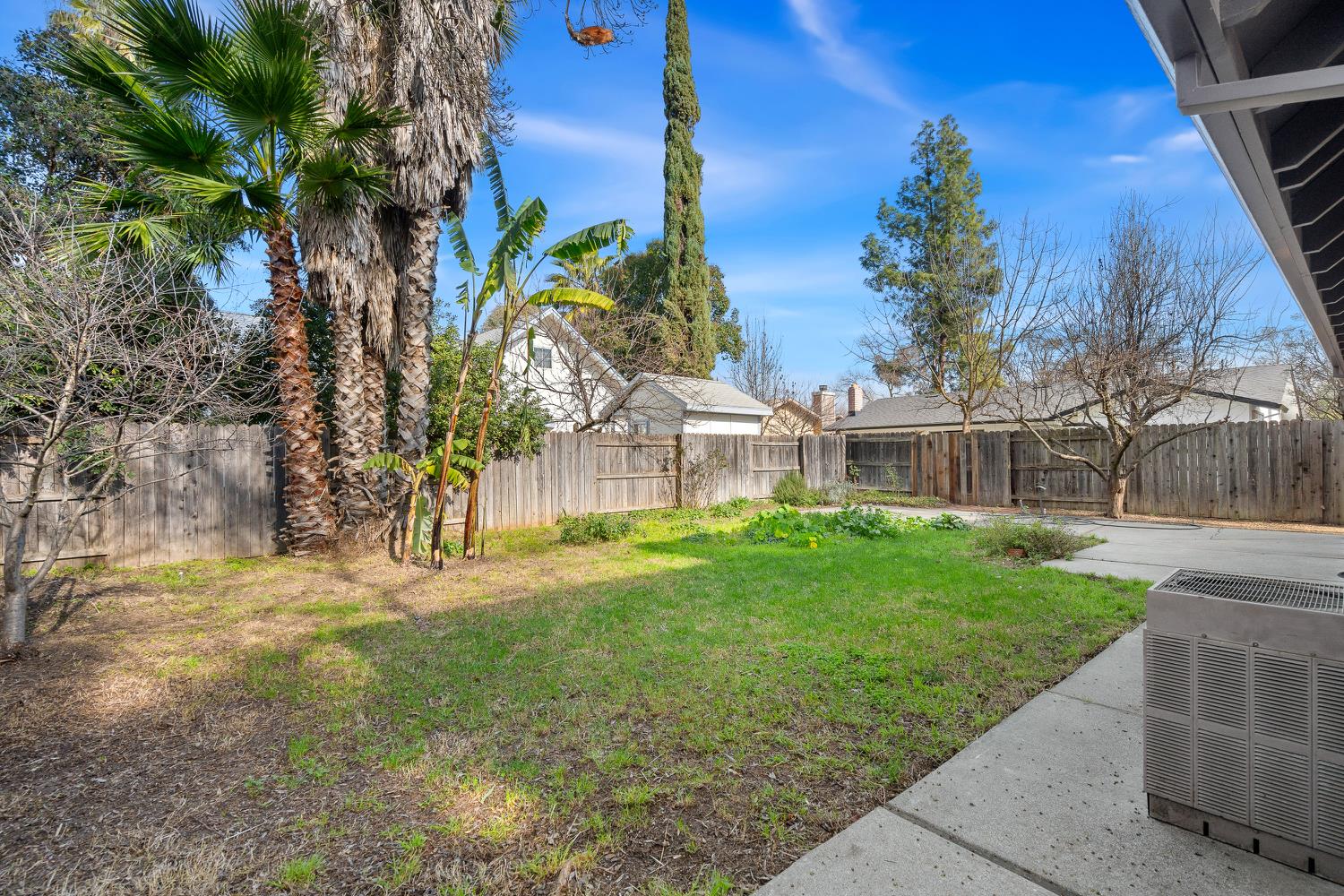 2727 Rubicon Avenue
