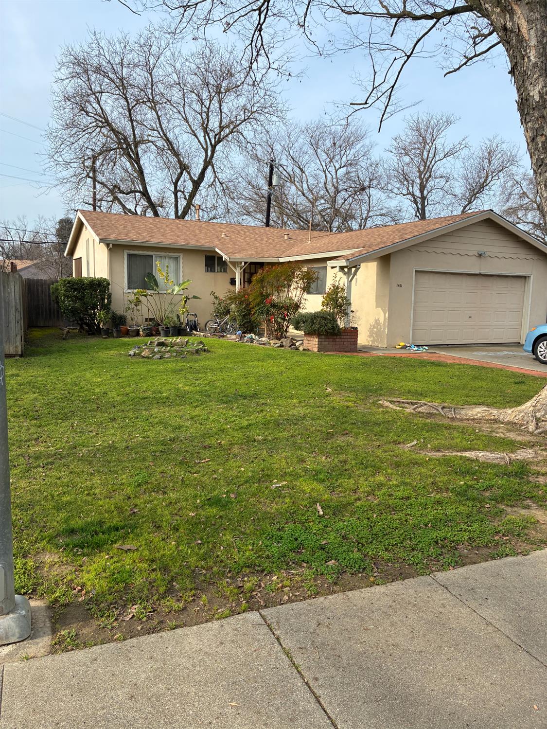 1411 Madrone Lane