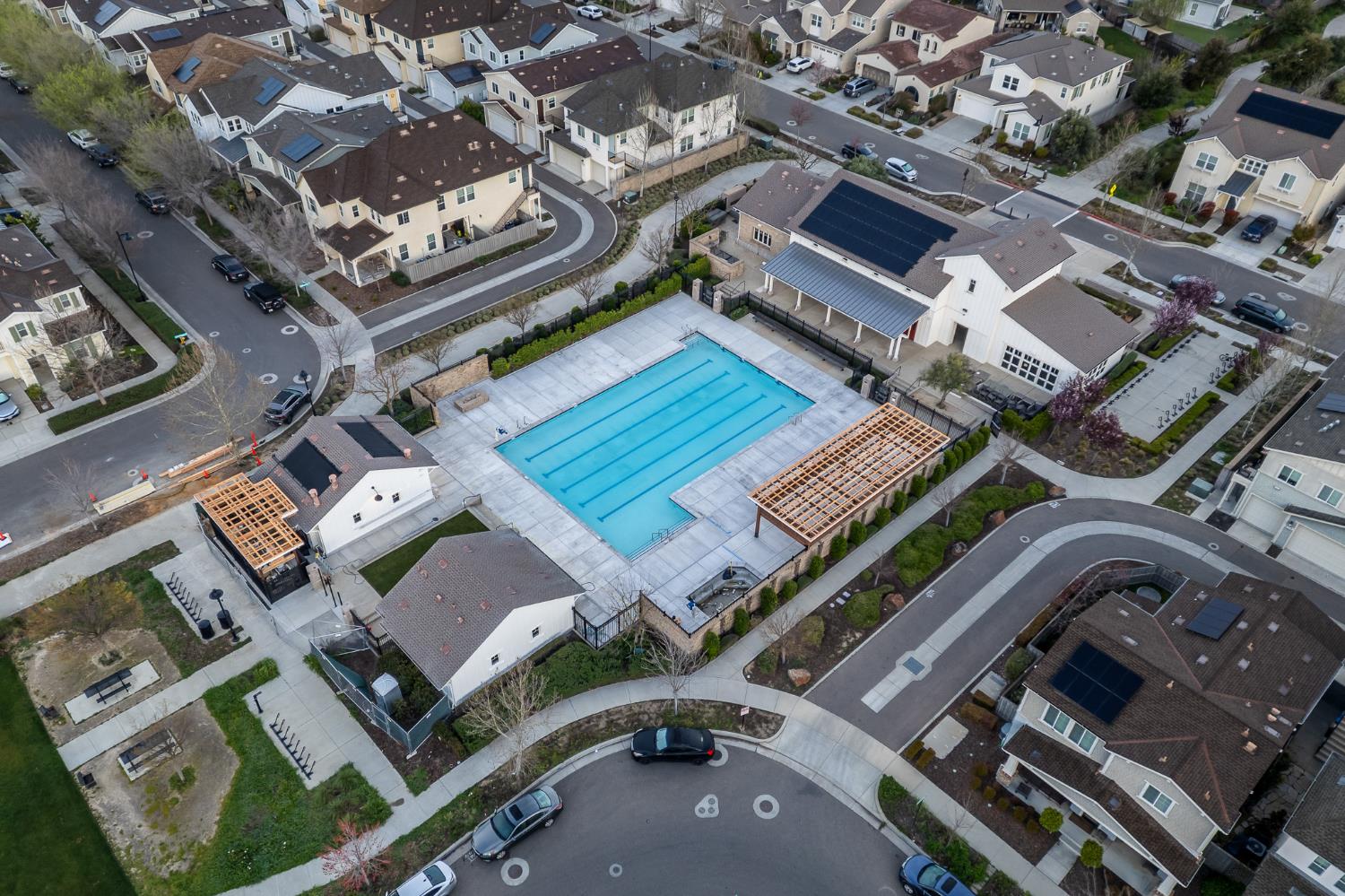 1661 Spring Street 433