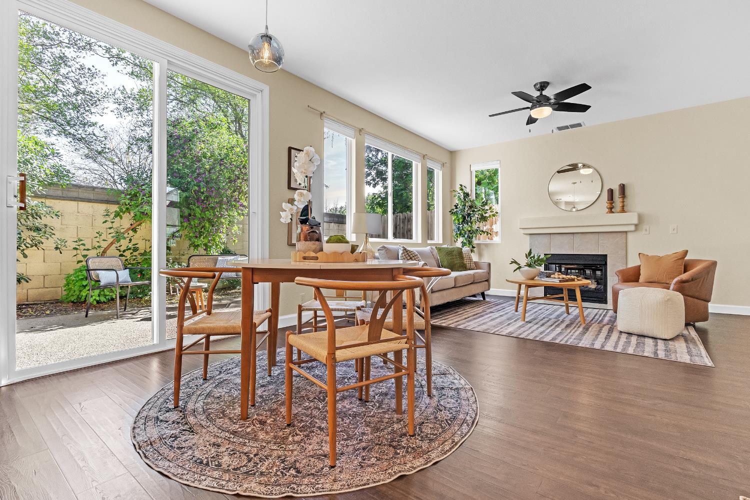 3326 Via Verde Terrace
