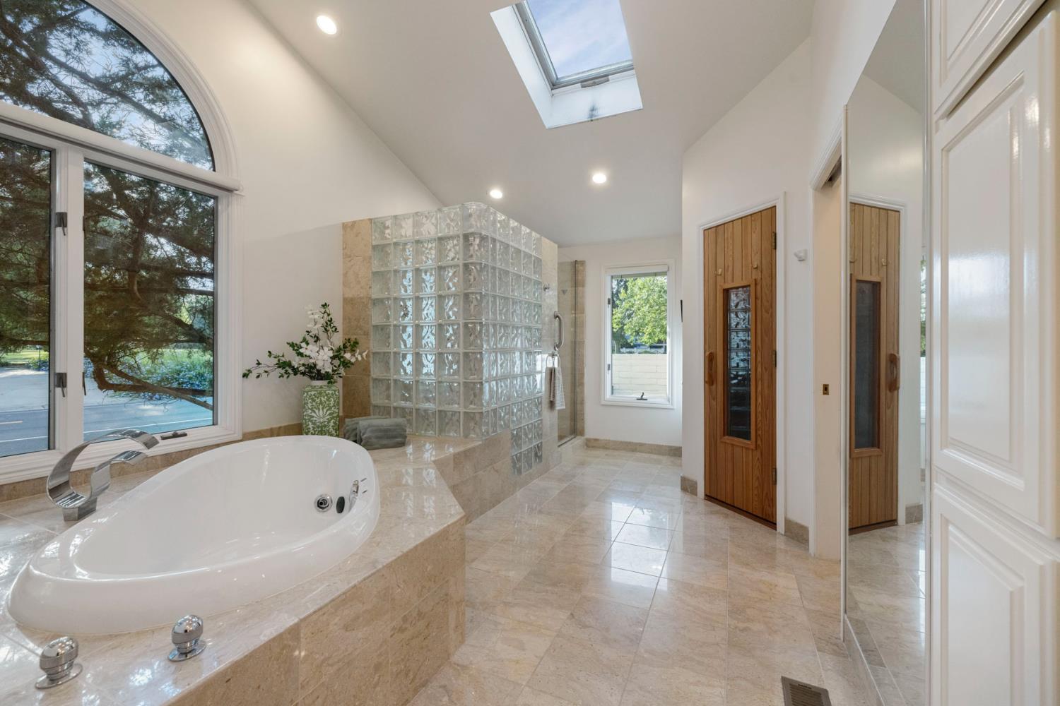 44795 Country Club Drive