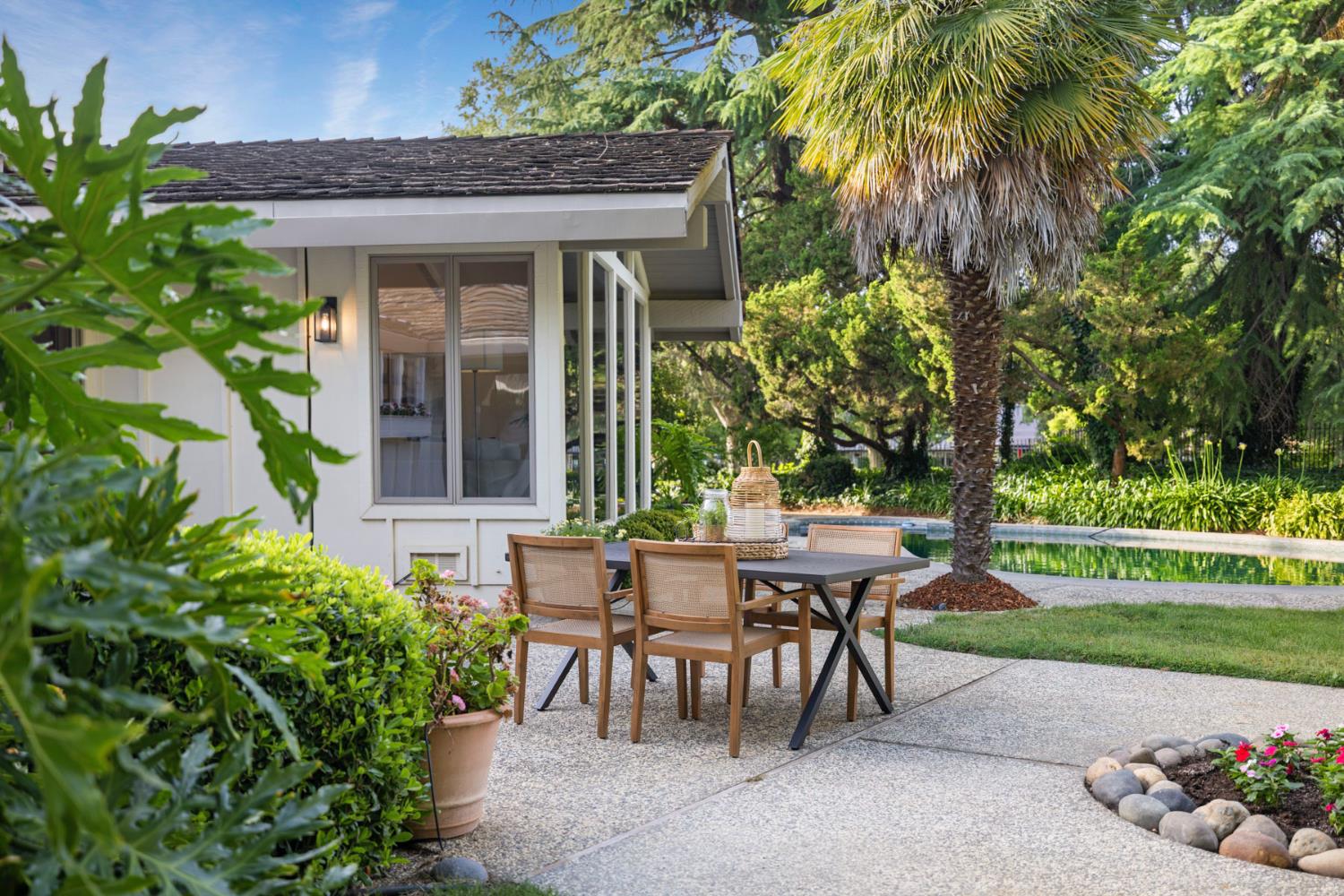 44795 Country Club Drive