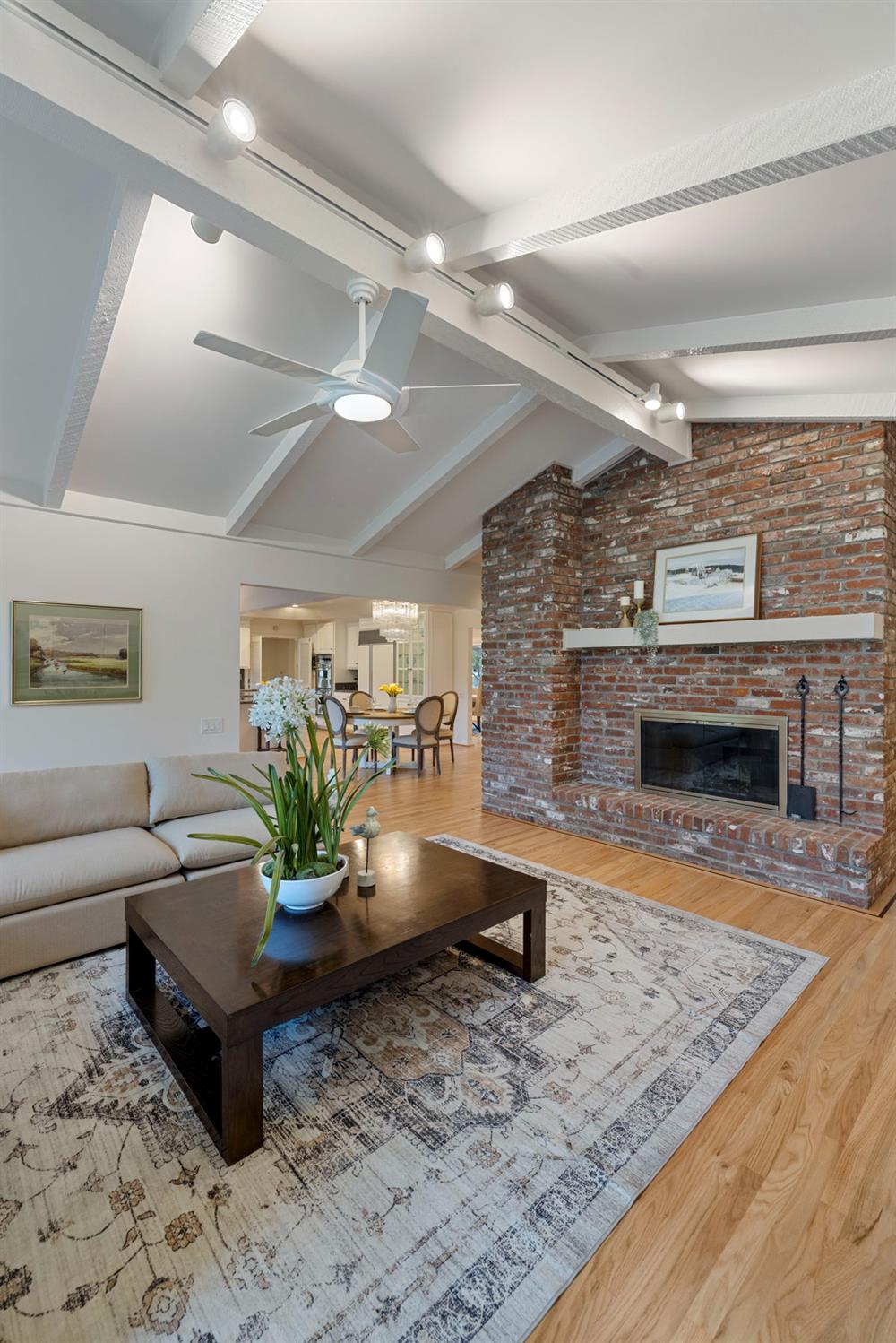 44795 Country Club Drive