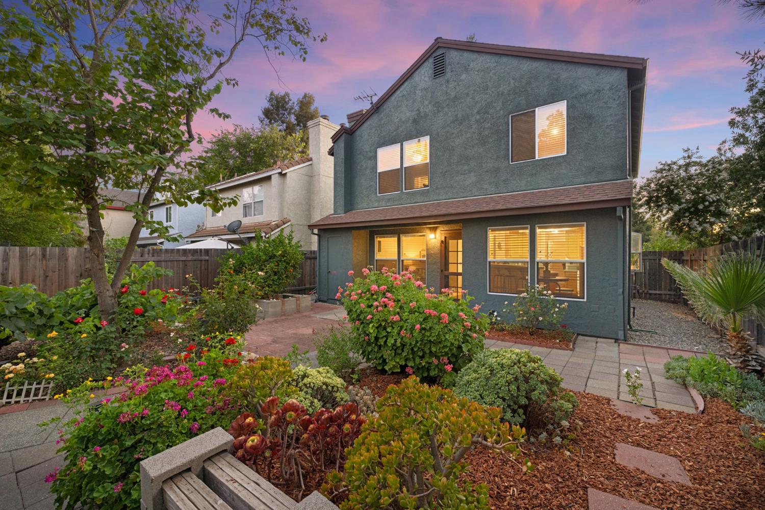 1536 Olympic Drive