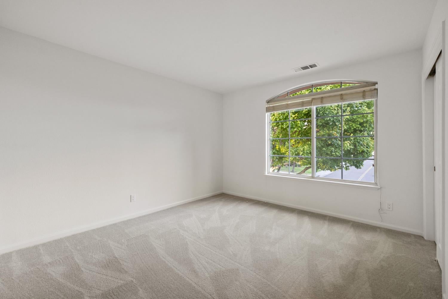 1123 Villaverde Lane
