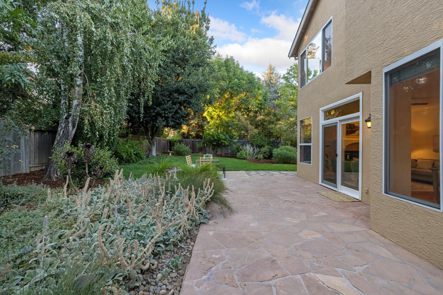 1123 Villaverde Lane