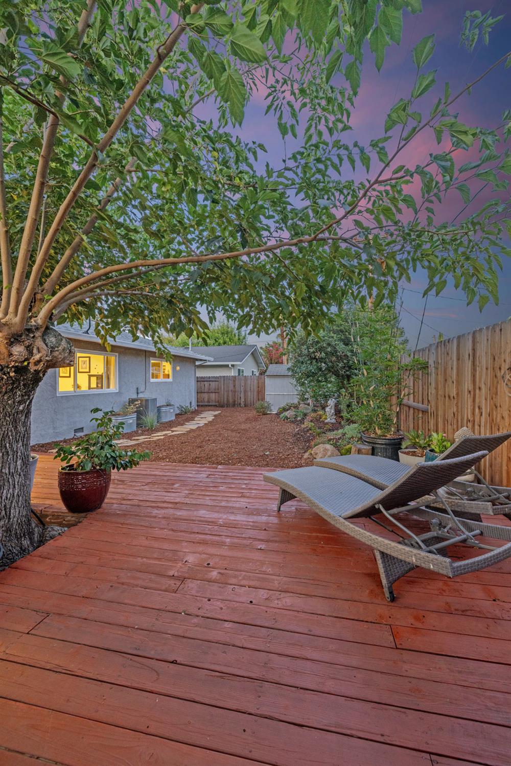 2420 Temple Drive