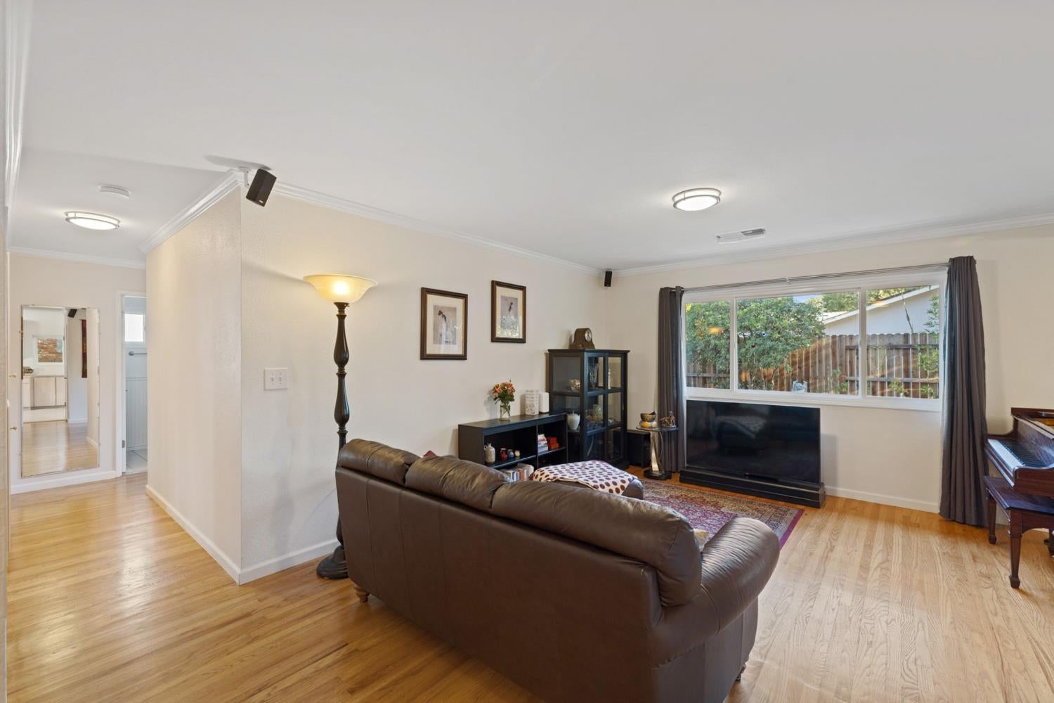 2420 Temple Drive