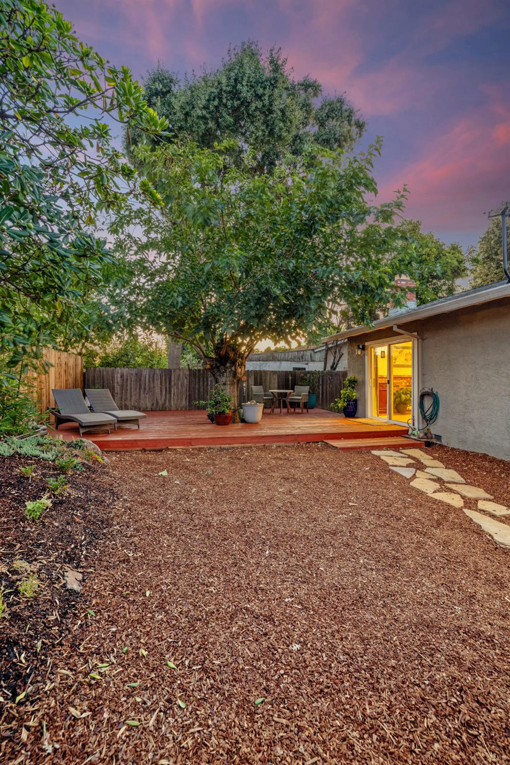 2420 Temple Drive