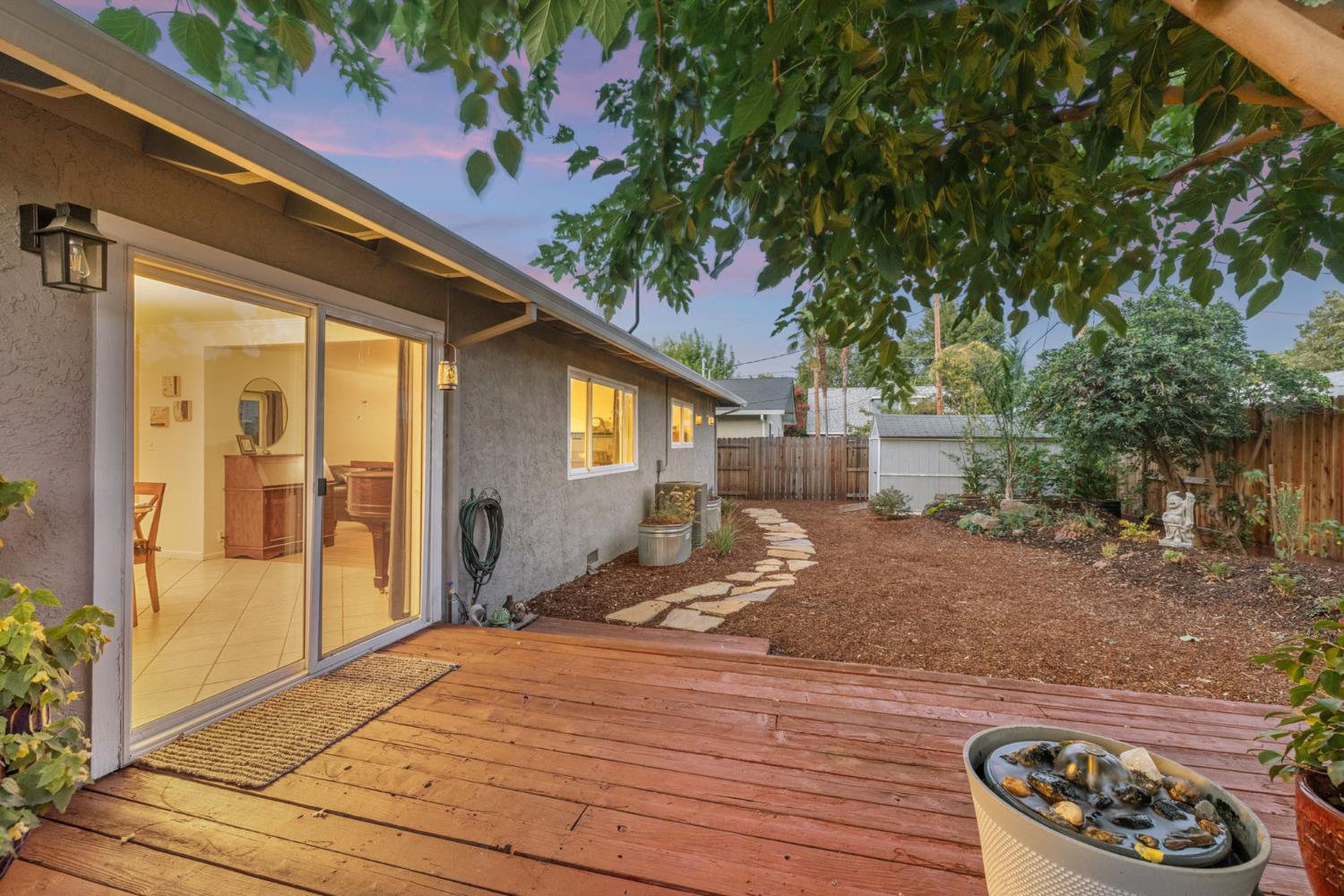 2420 Temple Drive