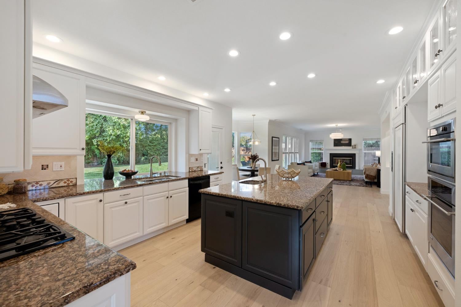 619 Mockingbird Place