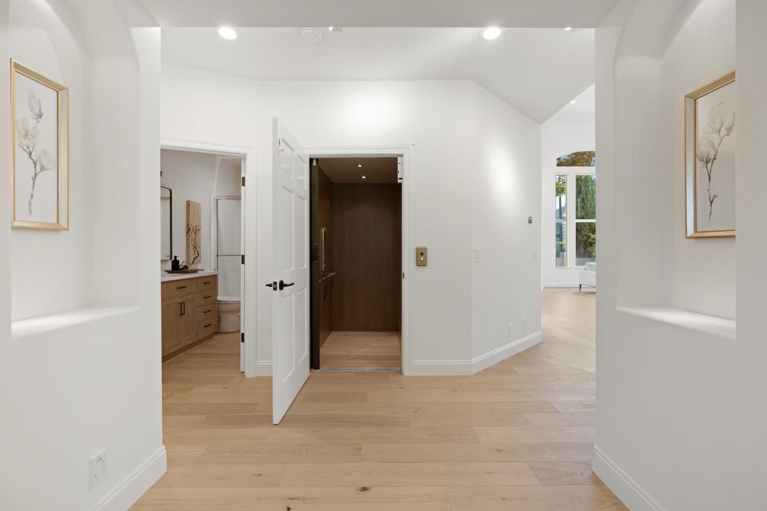619 Mockingbird Place