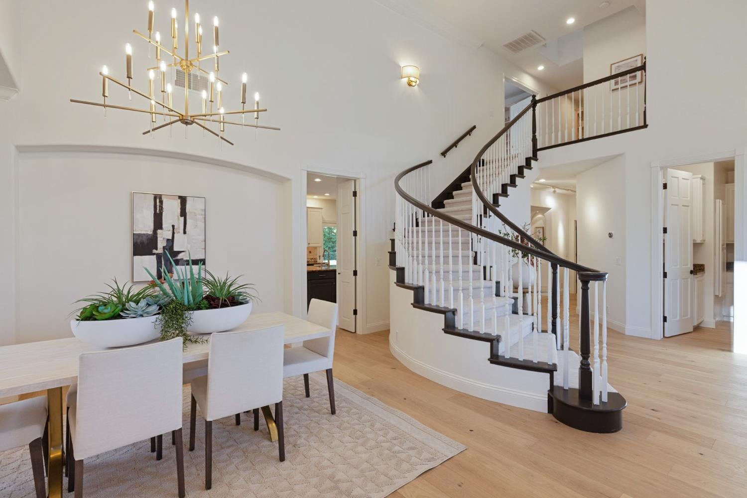 619 Mockingbird Place