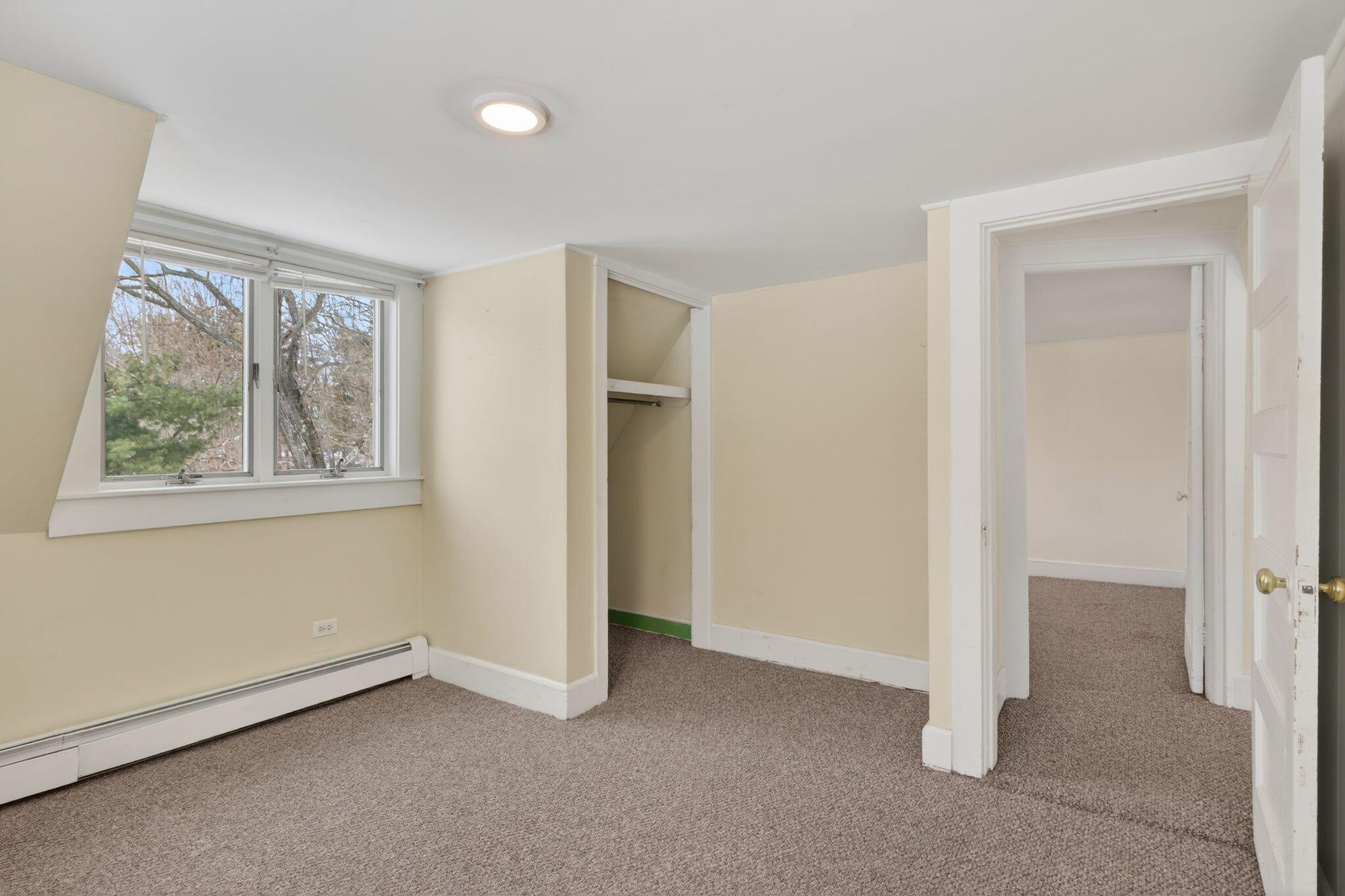 8-10 Bayview Lane