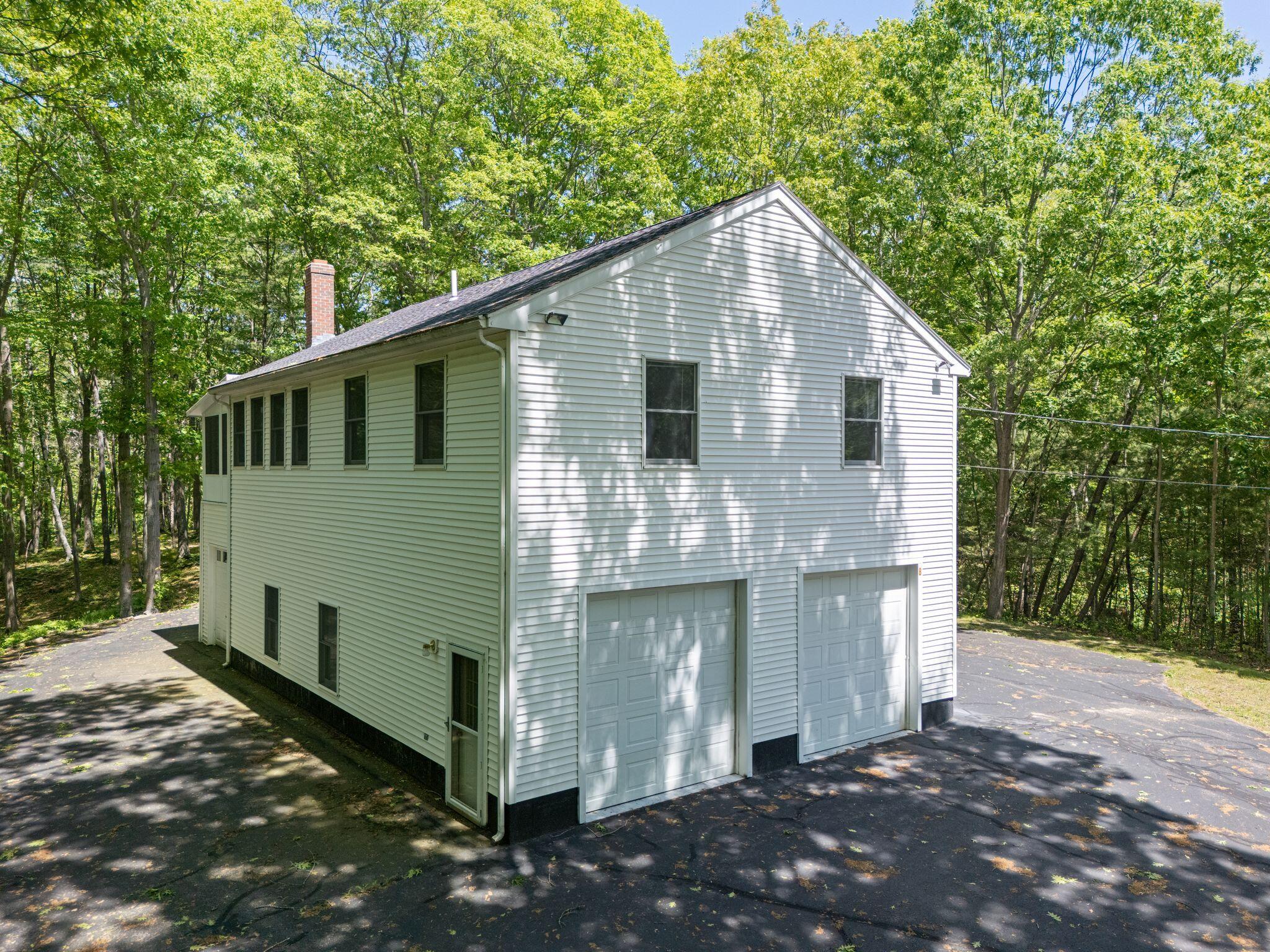 8-10 Bayview Lane