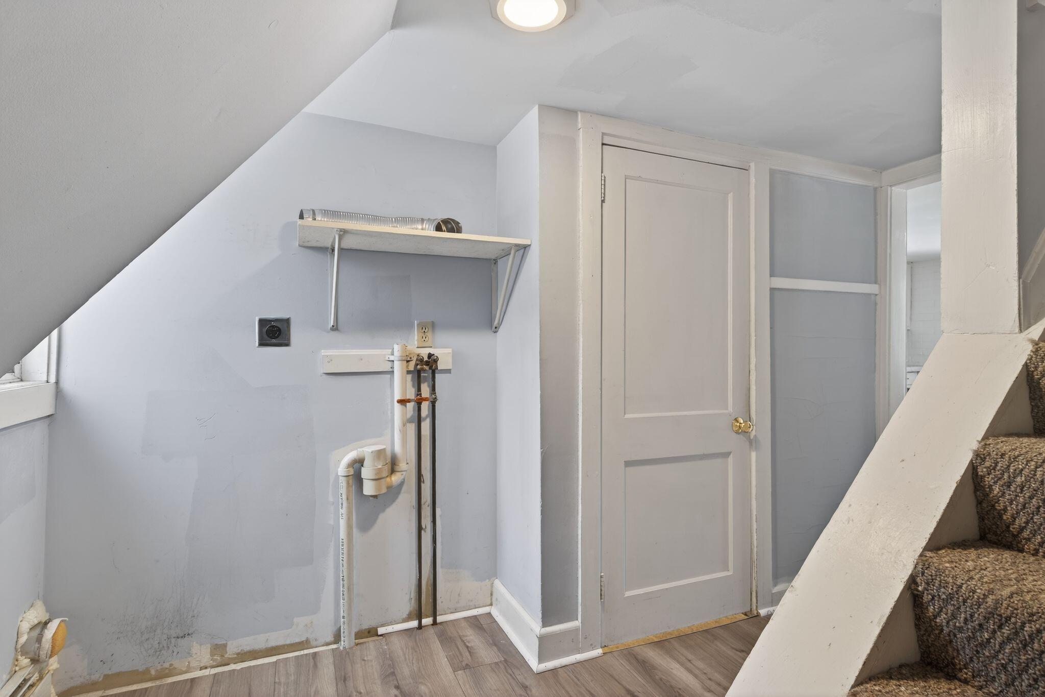 8-10 Bayview Lane