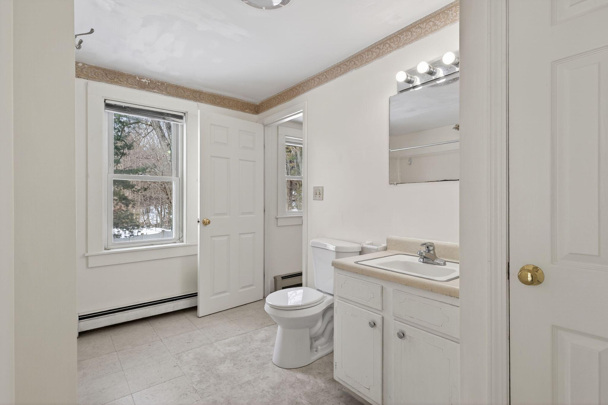 8-10 Bayview Lane