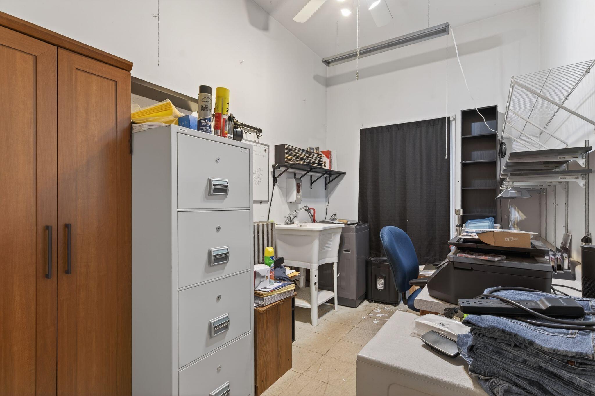 8-10 Bayview Lane