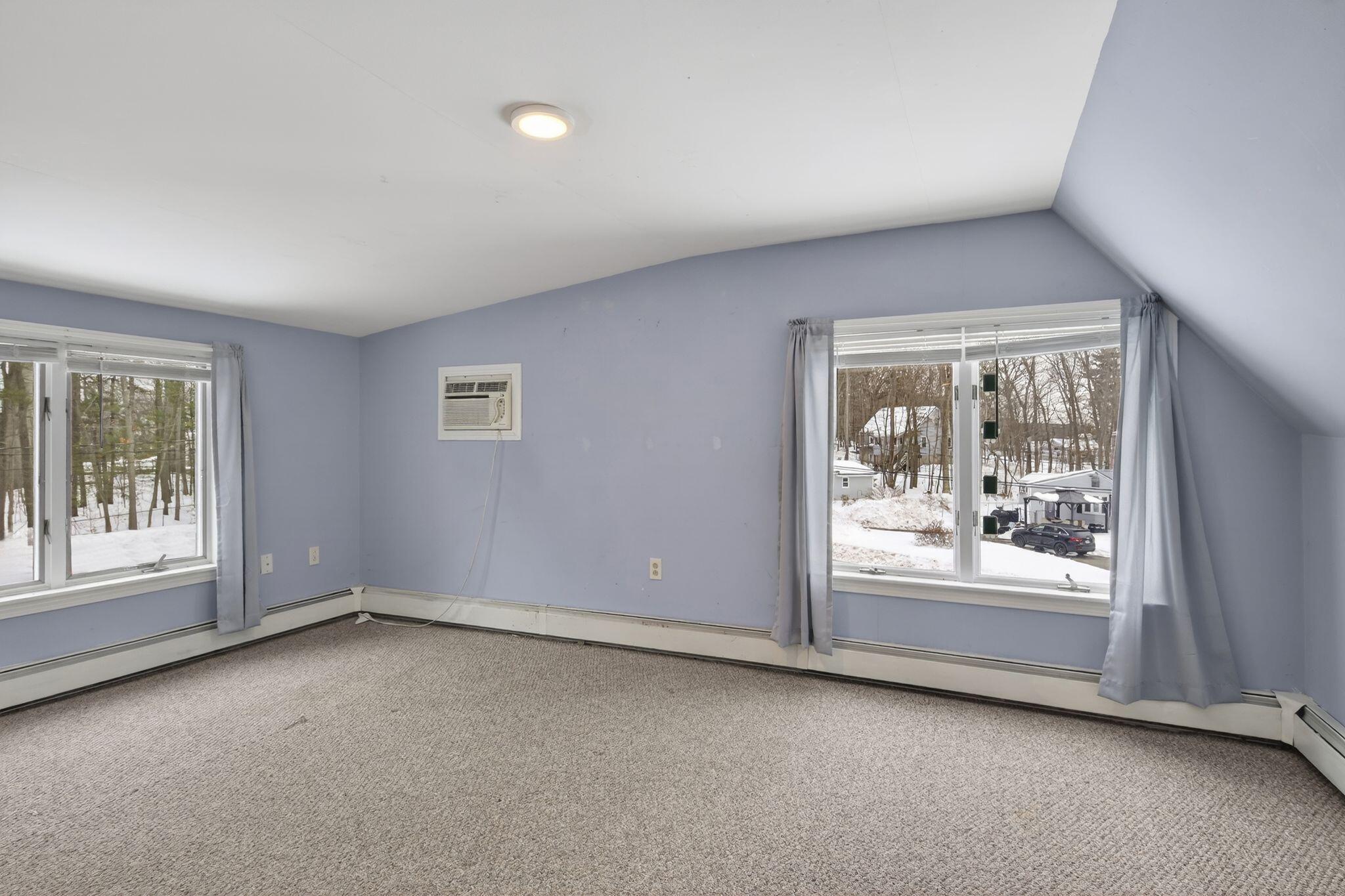 8-10 Bayview Lane