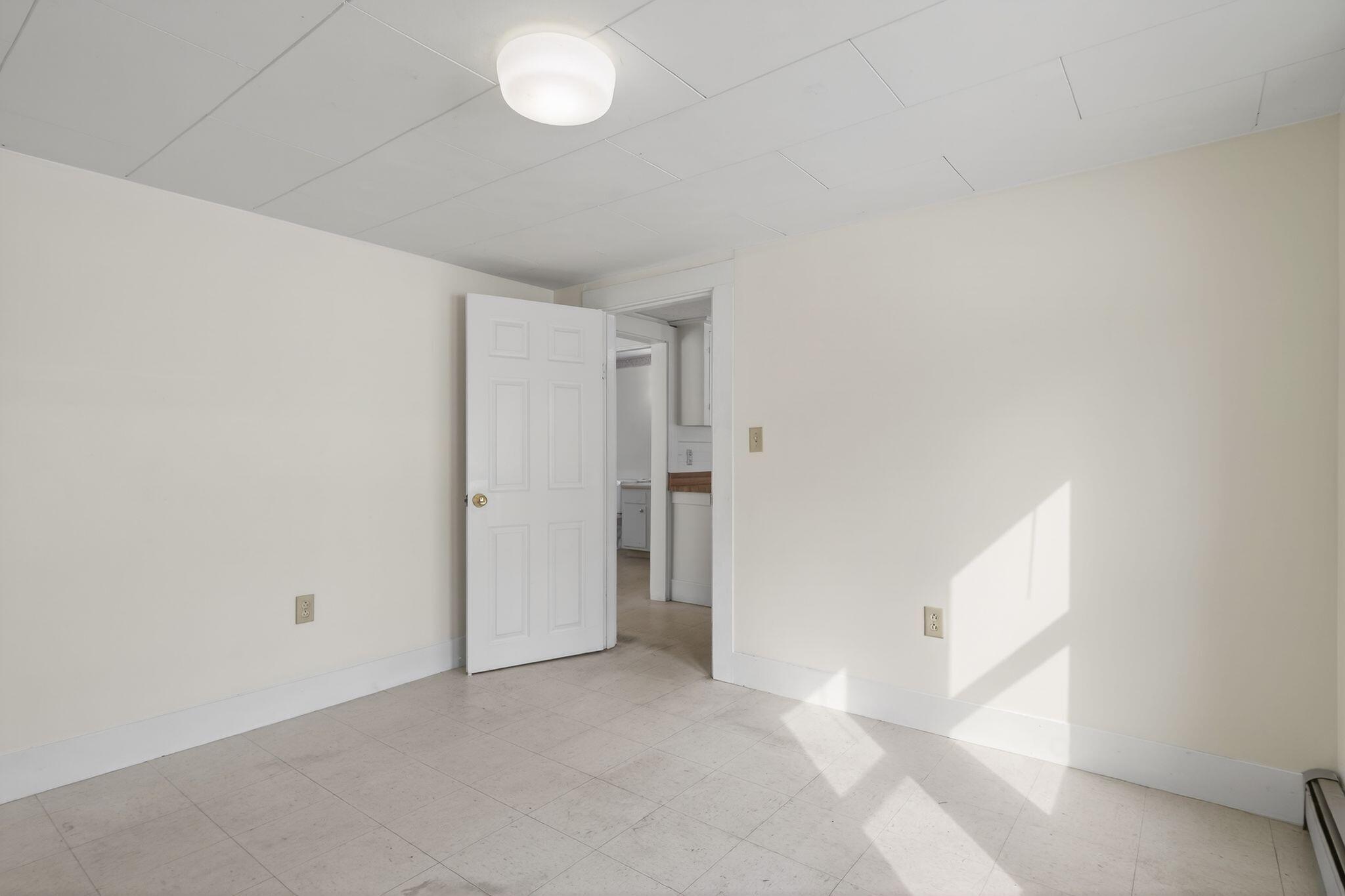 8-10 Bayview Lane