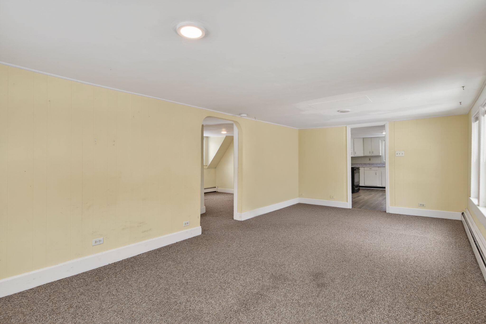 8-10 Bayview Lane