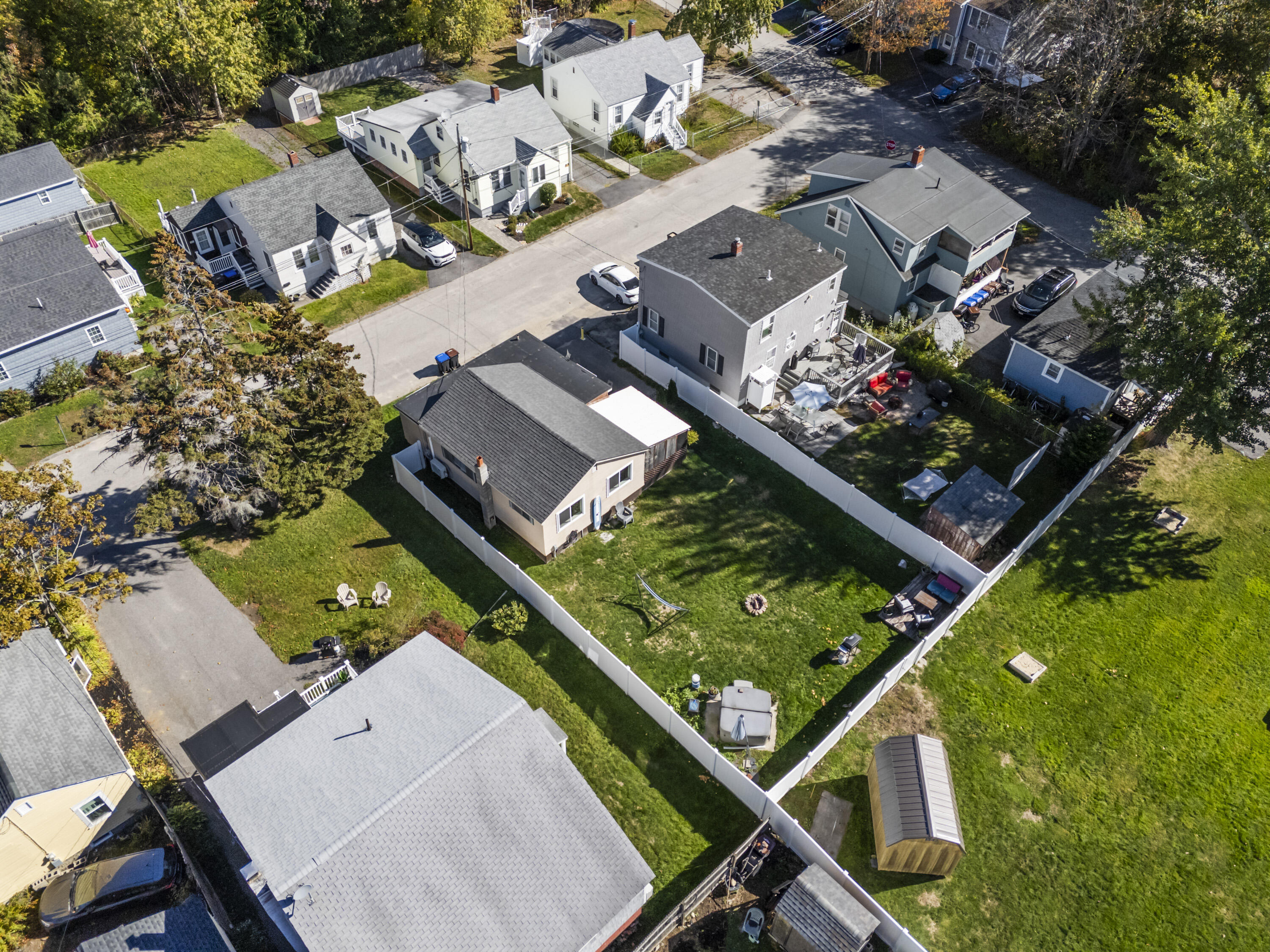 5 Carll Avenue