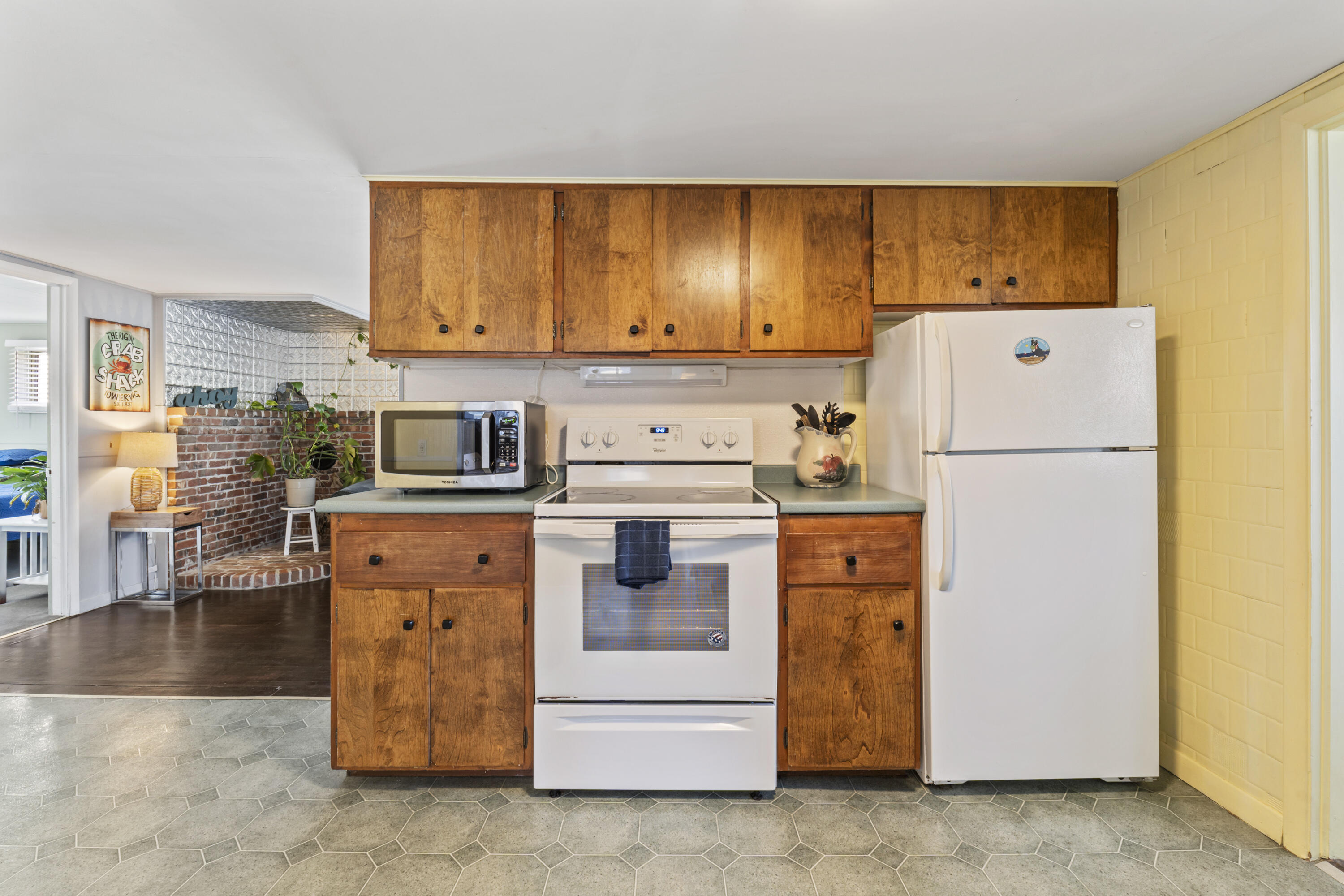5 Carll Avenue