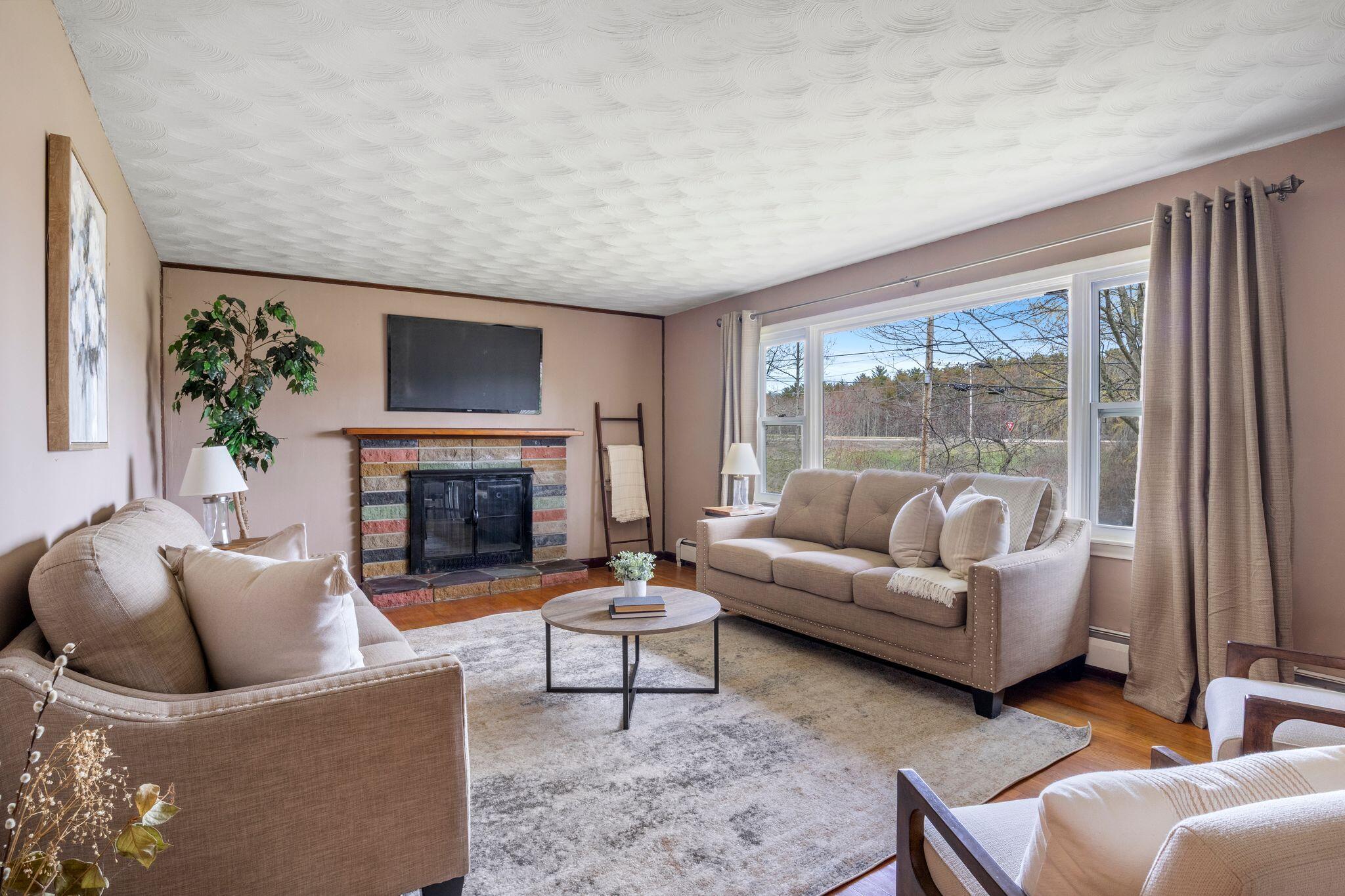 56 Plaisted Road
