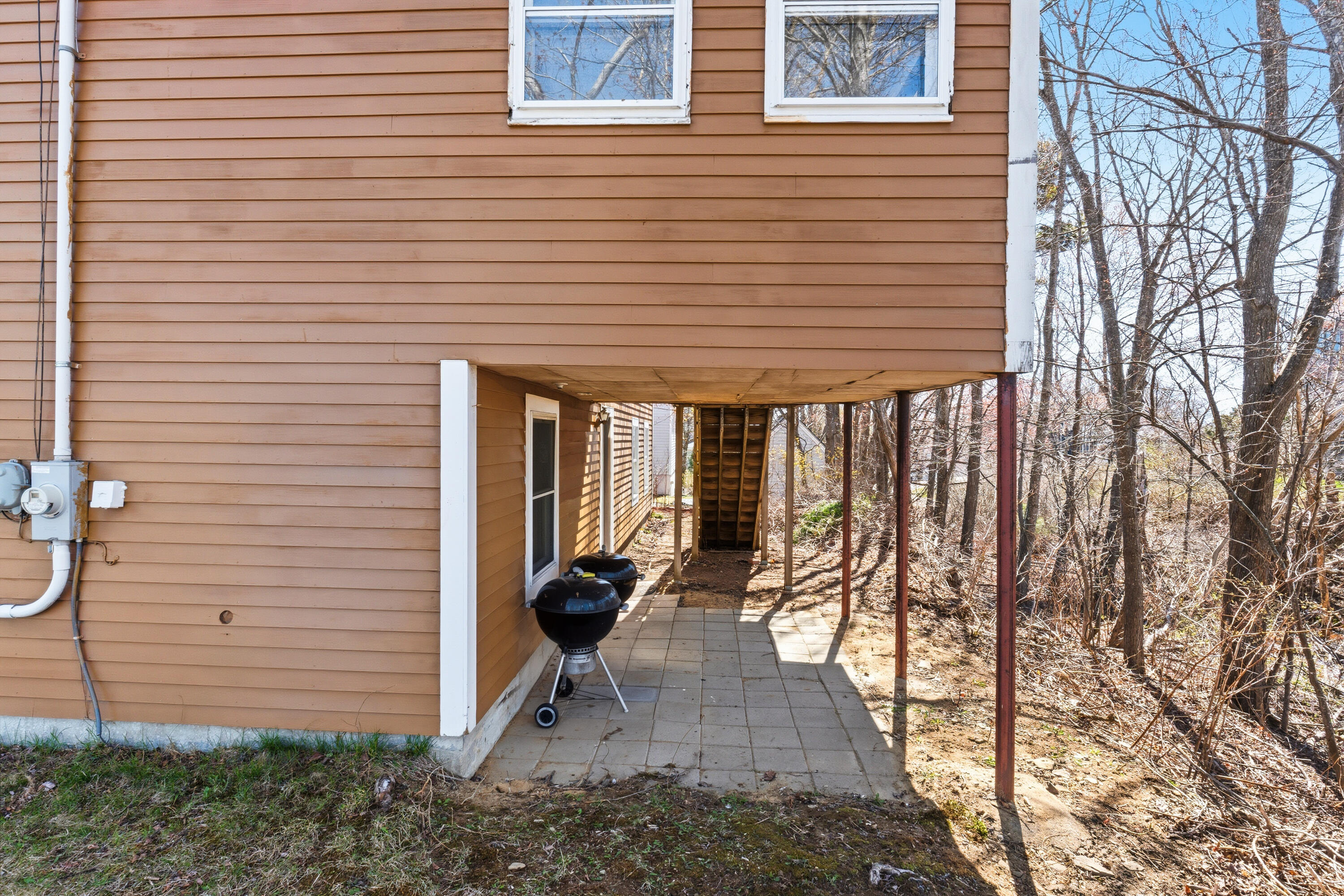 54 Shelton Avenue