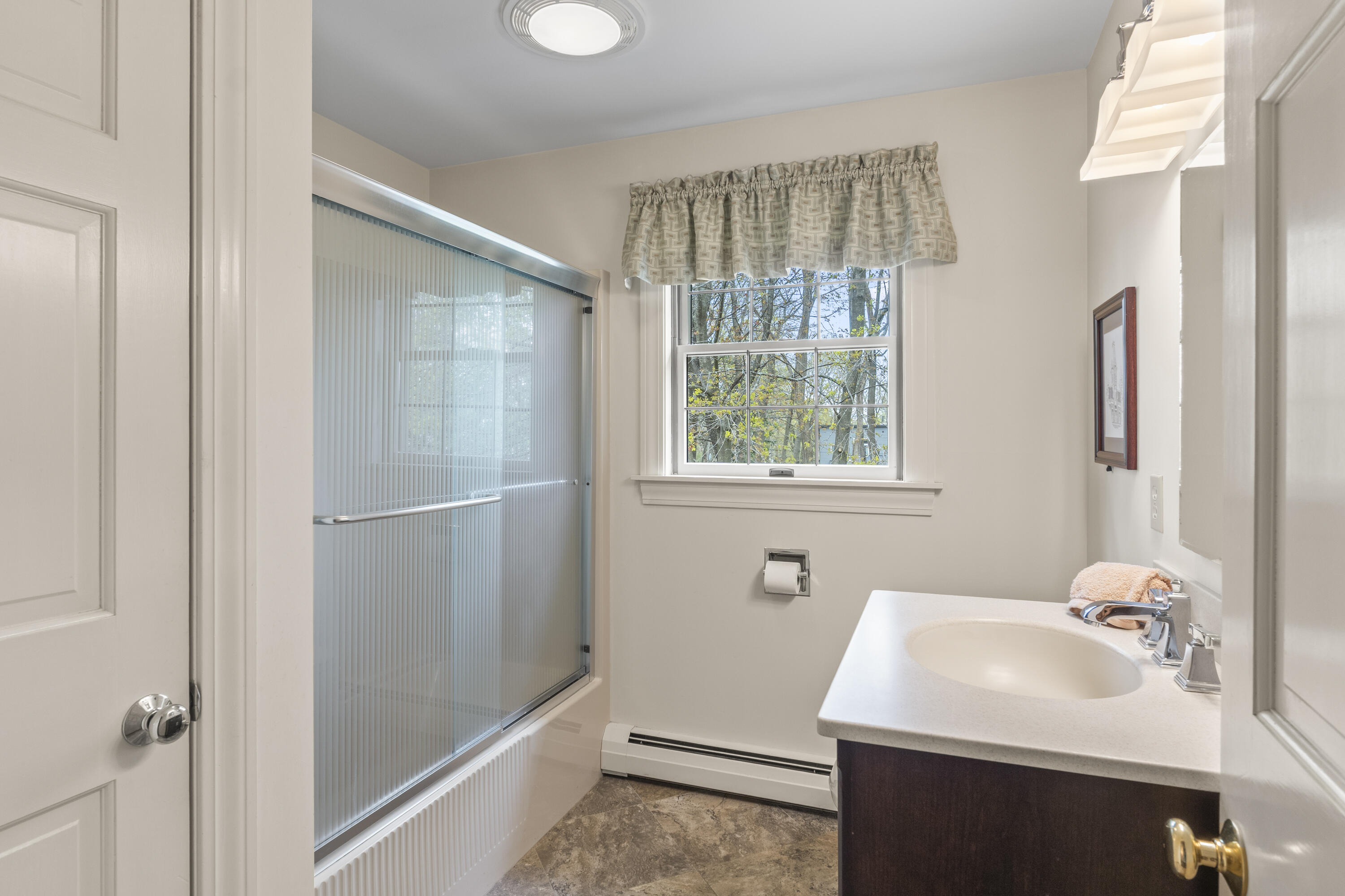15 Coachlight Lane 15