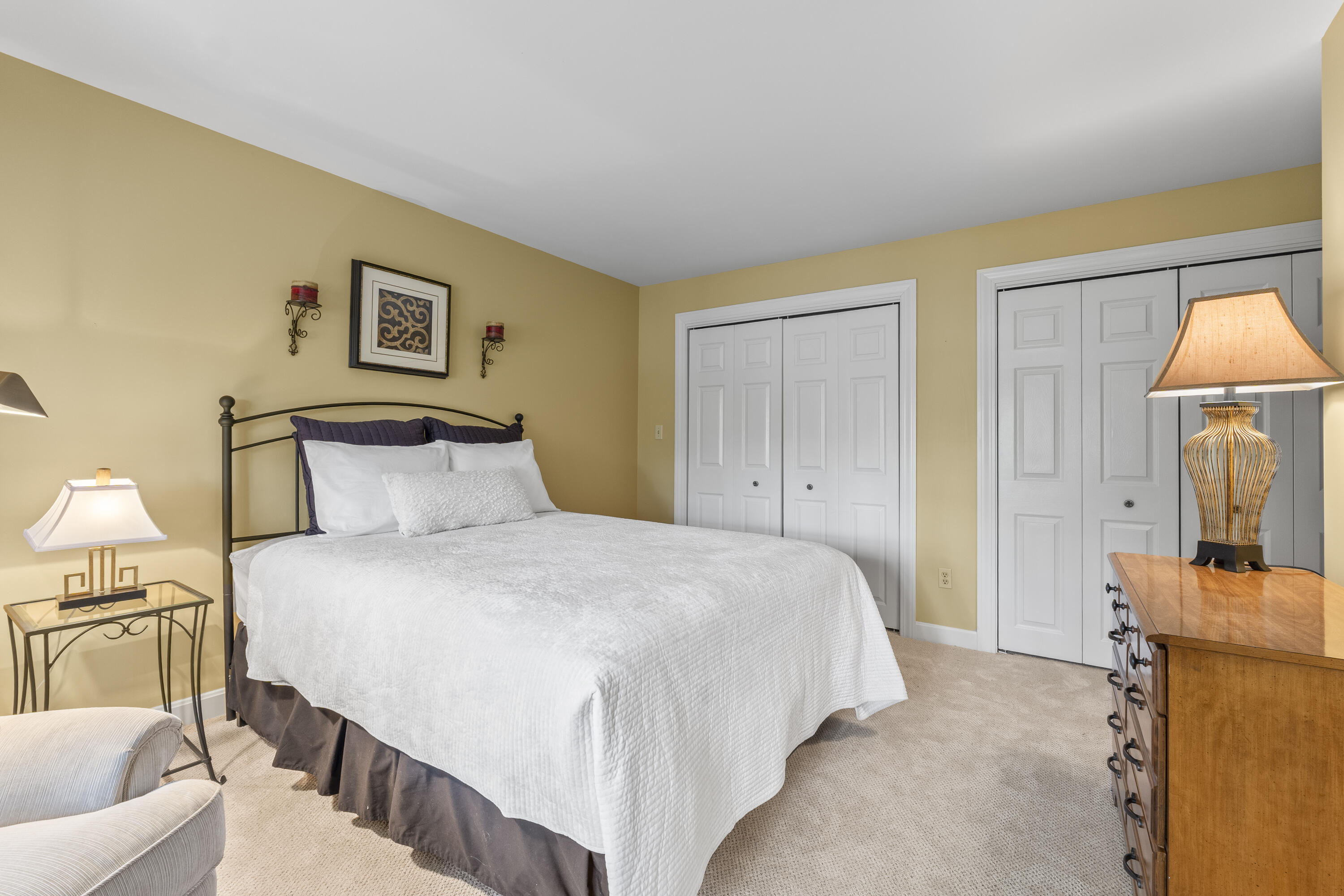15 Coachlight Lane 15