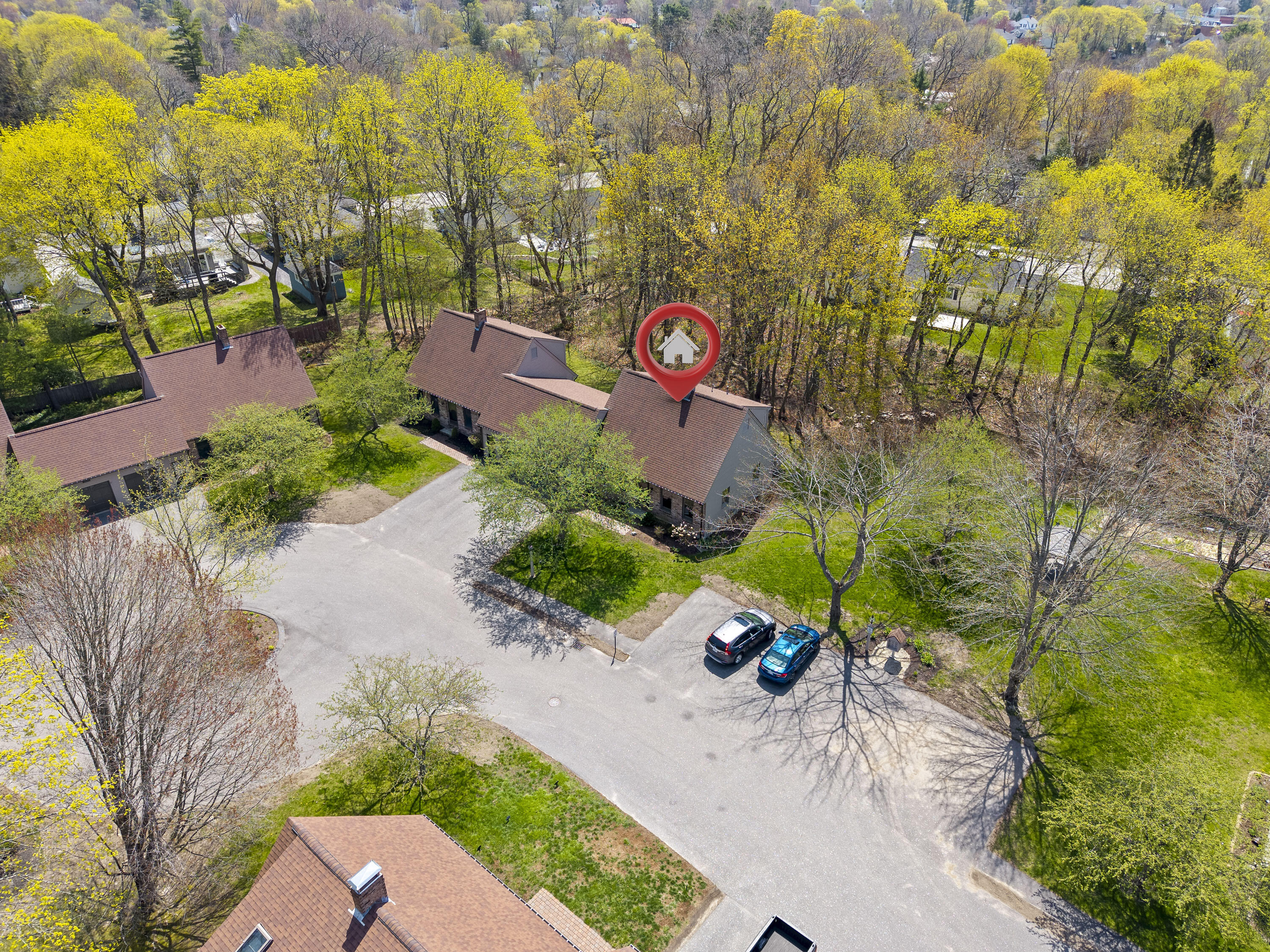 15 Coachlight Lane 15