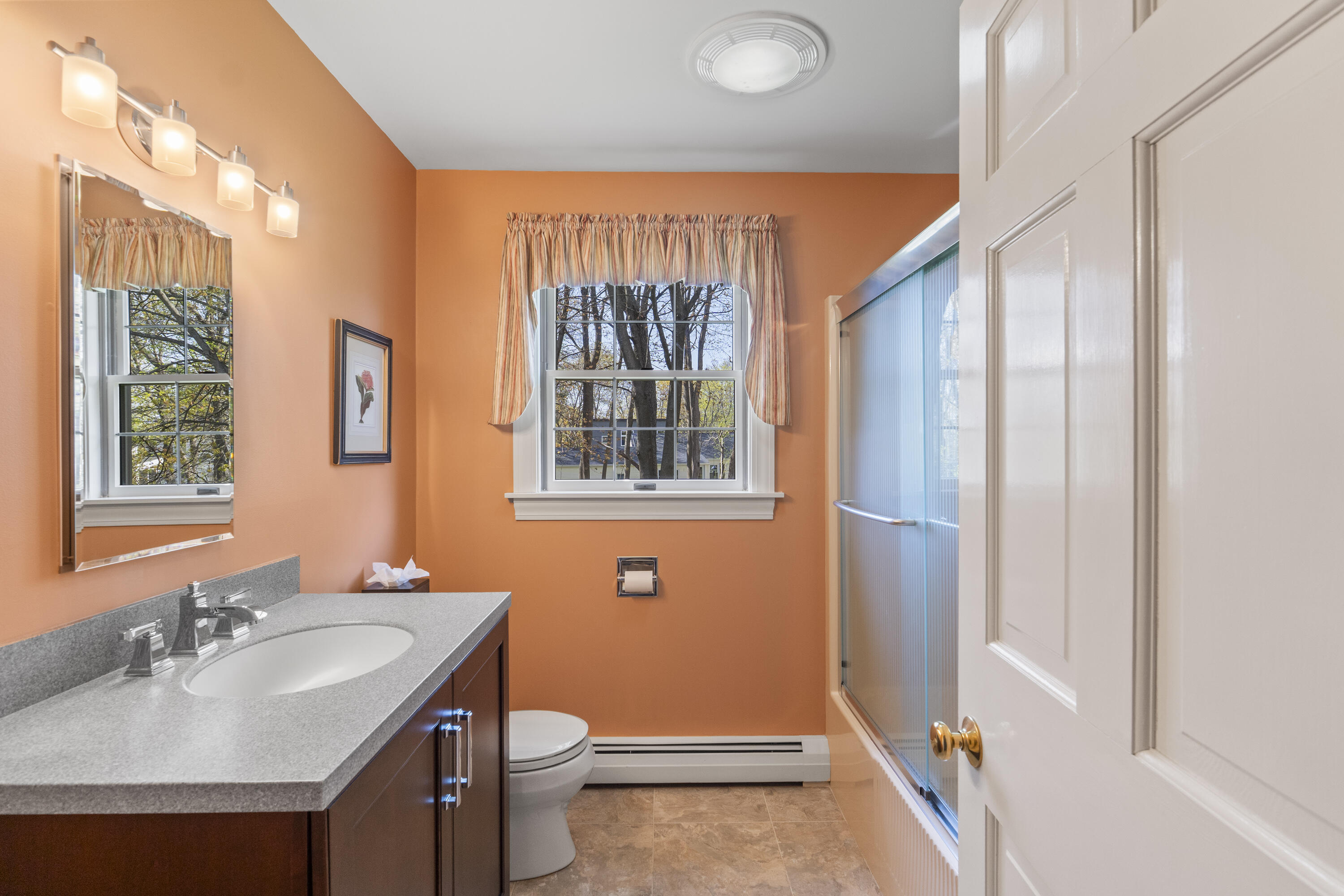 15 Coachlight Lane 15