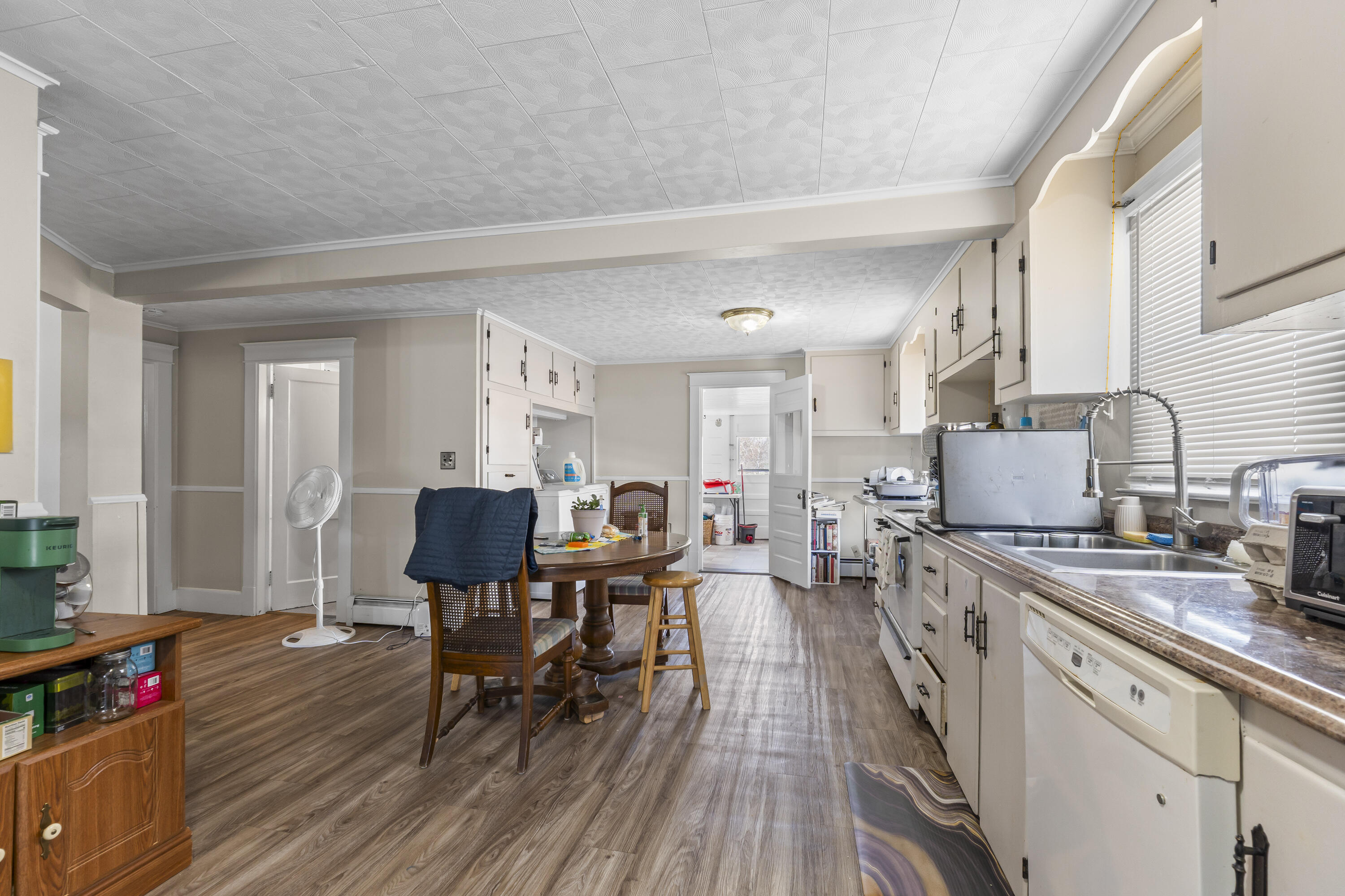 100 Granite St