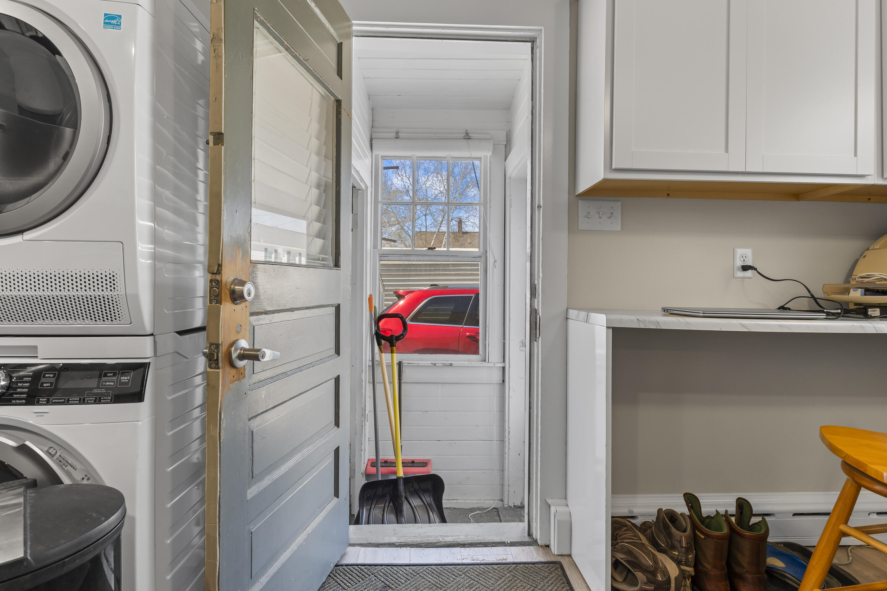 100 Granite St
