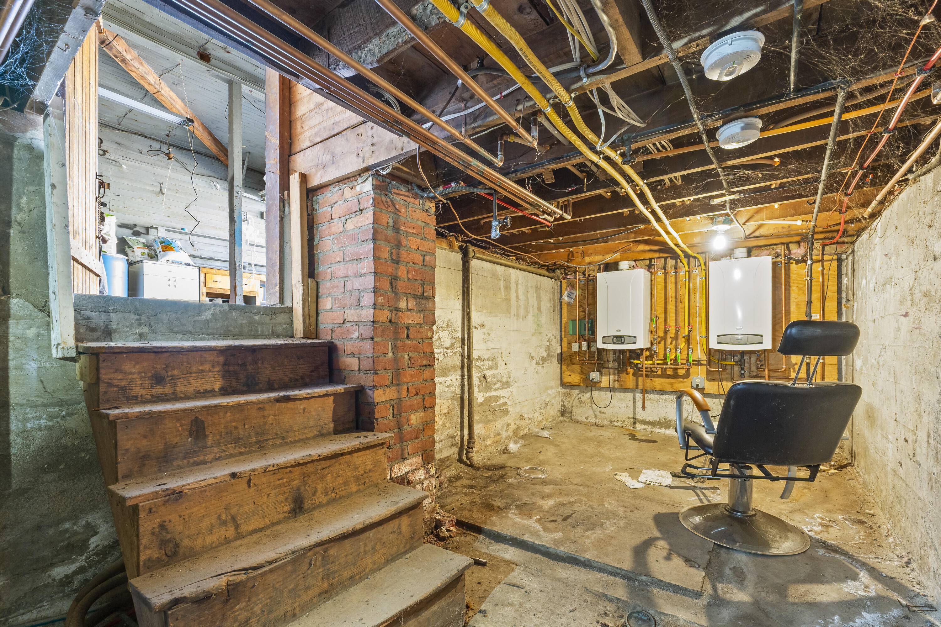 100 Granite St