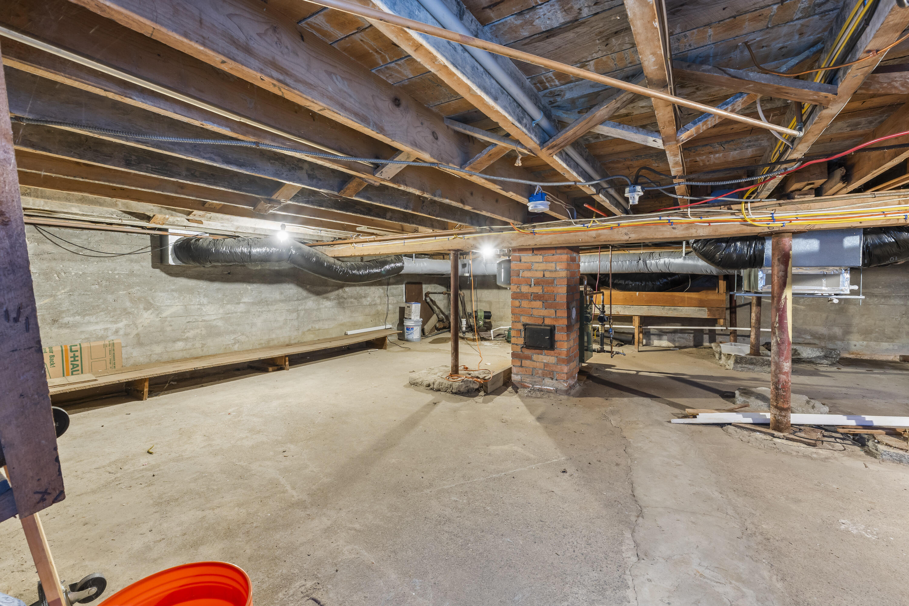 100 Granite St