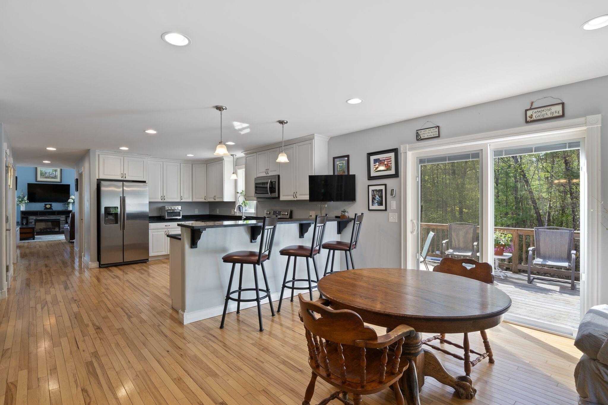 104 Roux Road Extension