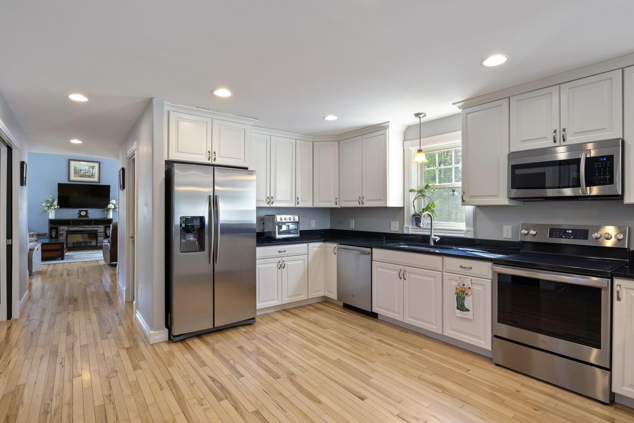 104 Roux Road Extension
