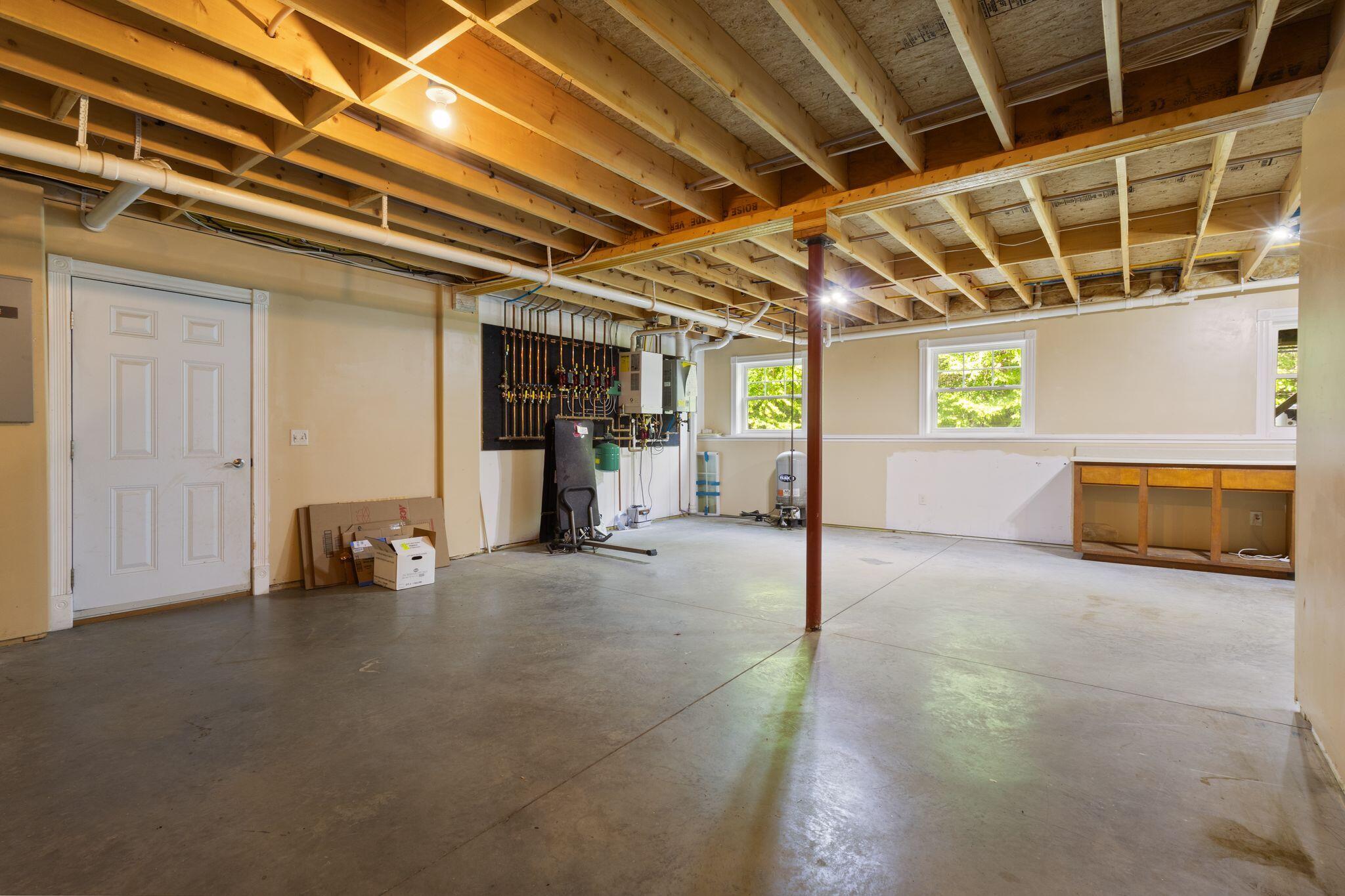 104 Roux Road Extension