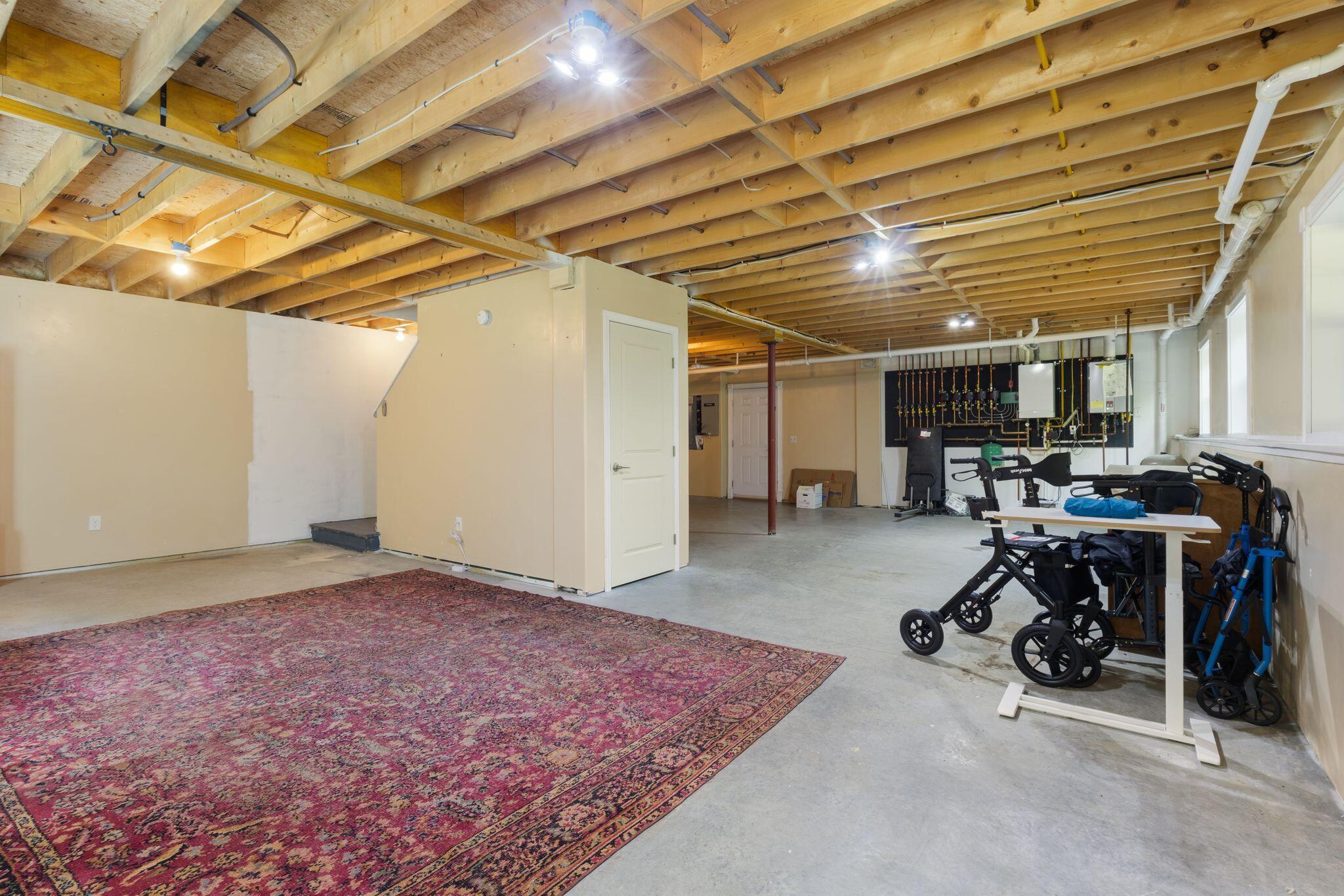 104 Roux Road Extension